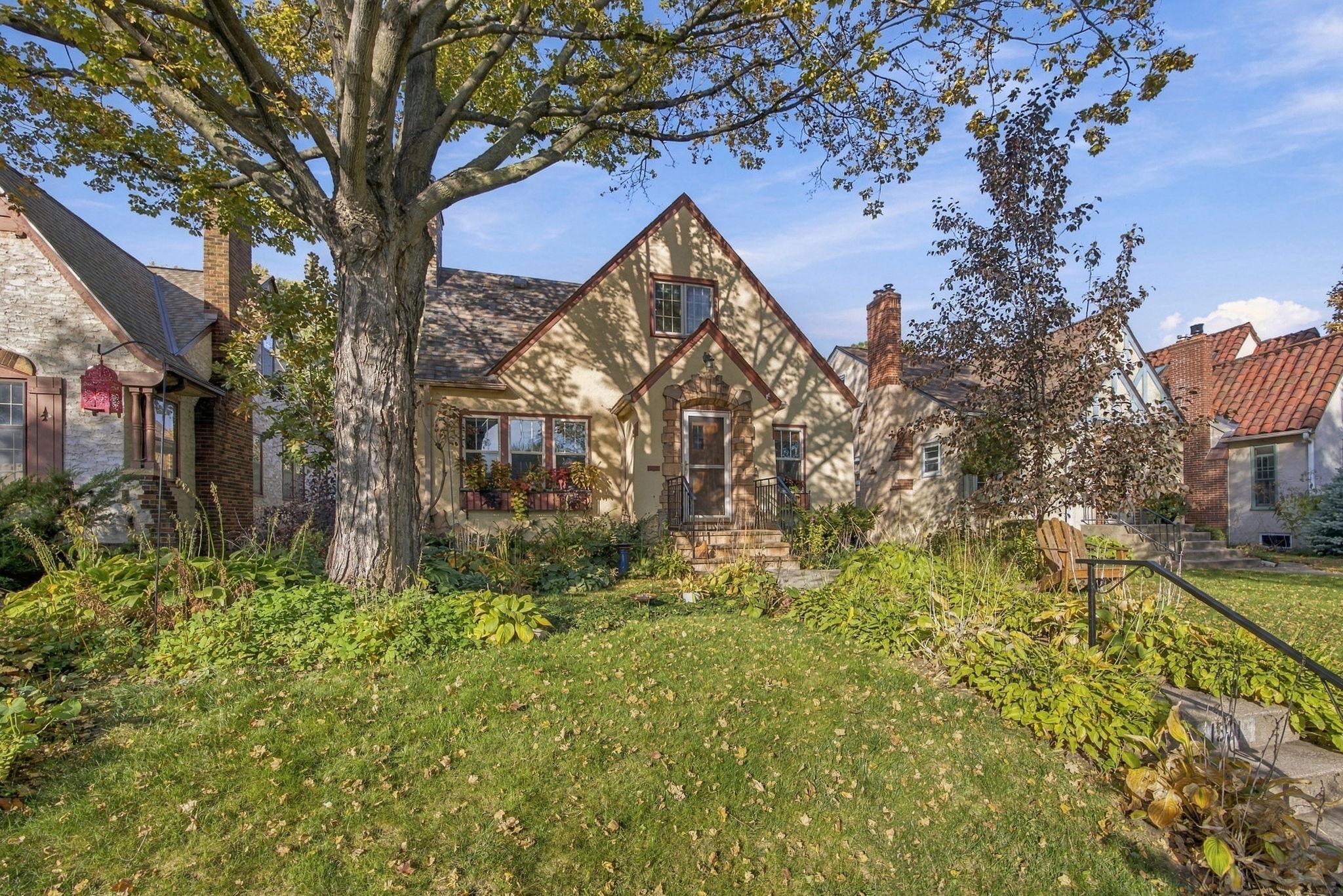 View of Residential at 1531 Asbury Street, Saint Paul MN 55108, Saint Paul (42 of 46) - Mike Wilen | Minnesota Team Real Estate