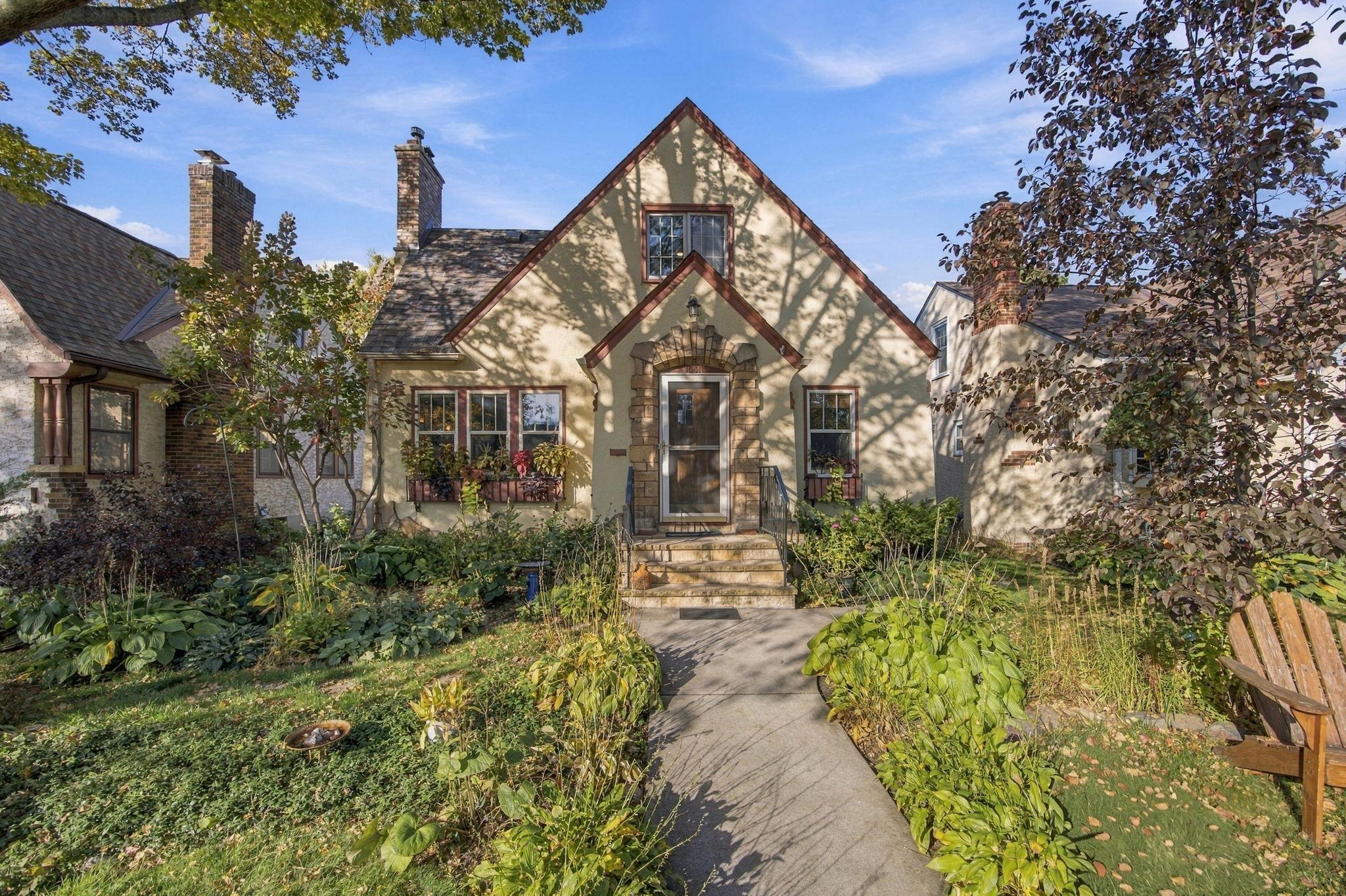 View of Residential at 1531 Asbury Street, Saint Paul MN 55108, Saint Paul (35 of 46) - Mike Wilen | Minnesota Team Real Estate