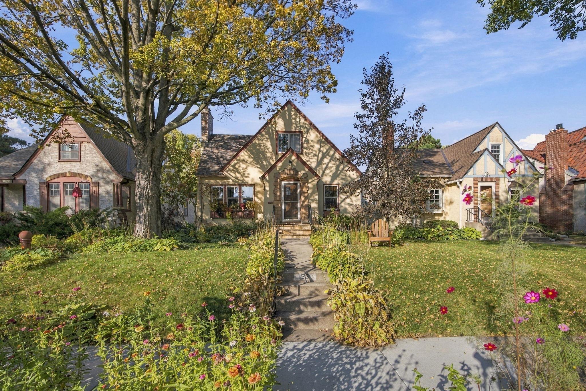 View of Residential at 1531 Asbury Street, Saint Paul MN 55108, Saint Paul (36 of 46) - Mike Wilen | Minnesota Team Real Estate
