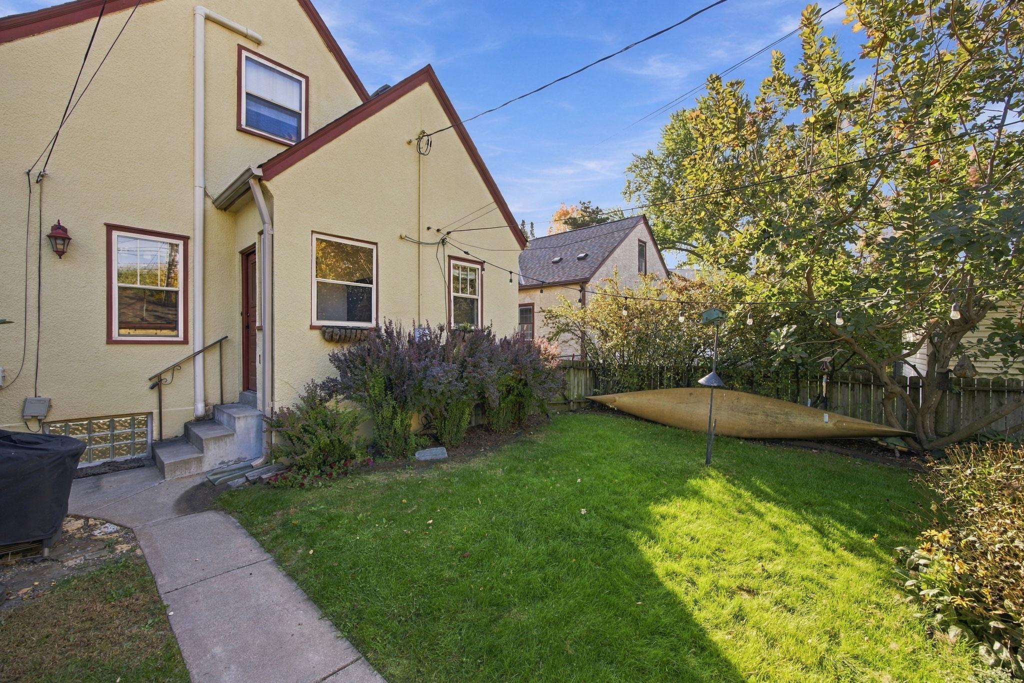 View of Residential at 1531 Asbury Street, Saint Paul MN 55108, Saint Paul (37 of 46) - Mike Wilen | Minnesota Team Real Estate