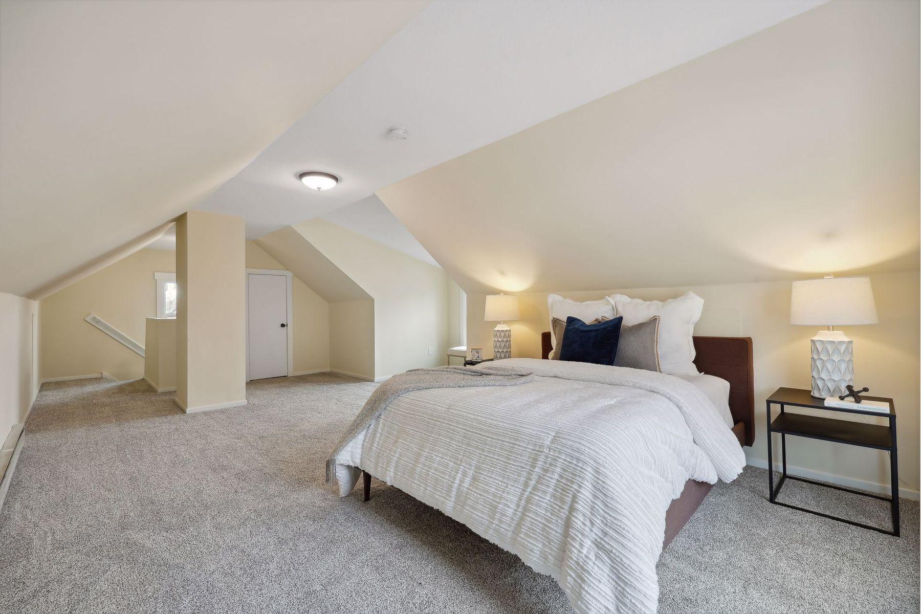 View of Residential at 3322 Girard Avenue, Minneapolis MN 55412, Minneapolis (23 of 27) - Mike Wilen | Minnesota Team Real Estate