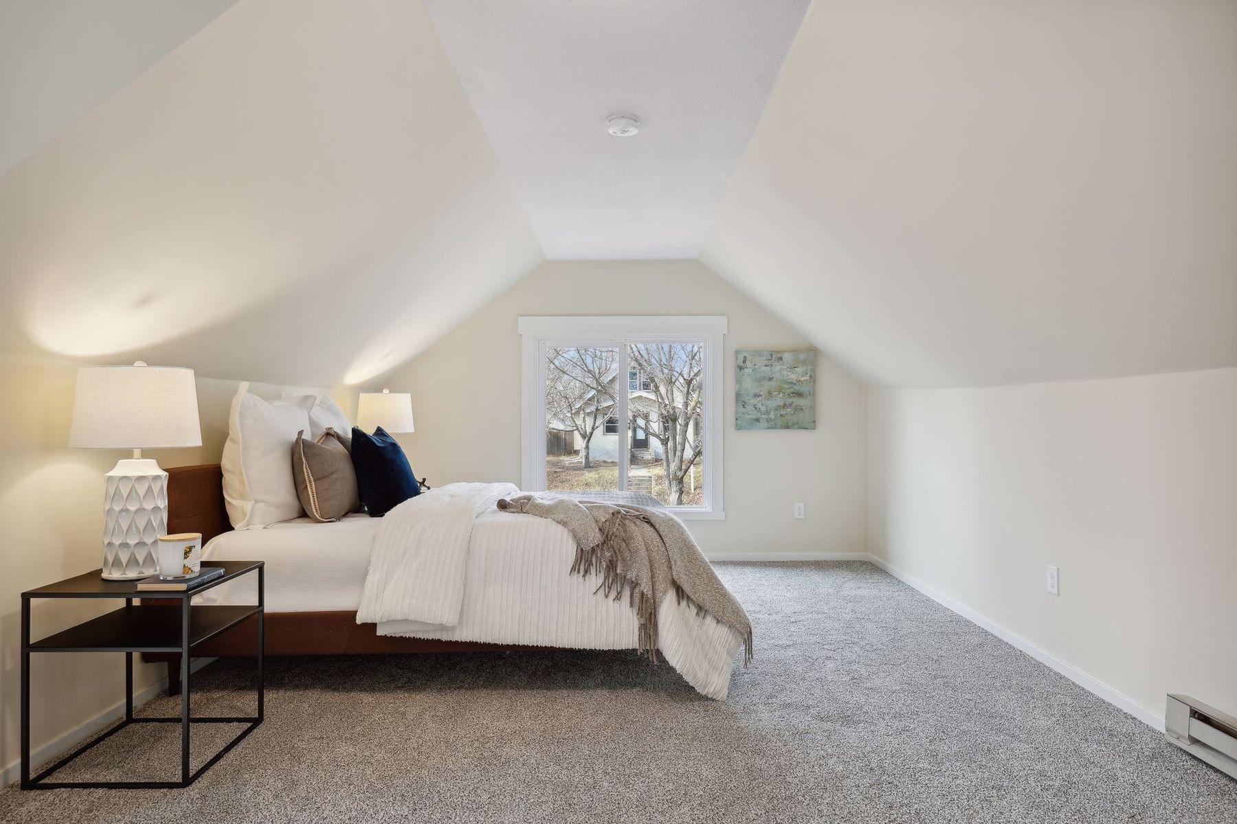 View of Residential at 3322 Girard Avenue, Minneapolis MN 55412, Minneapolis (22 of 27) - Mike Wilen | Minnesota Team Real Estate