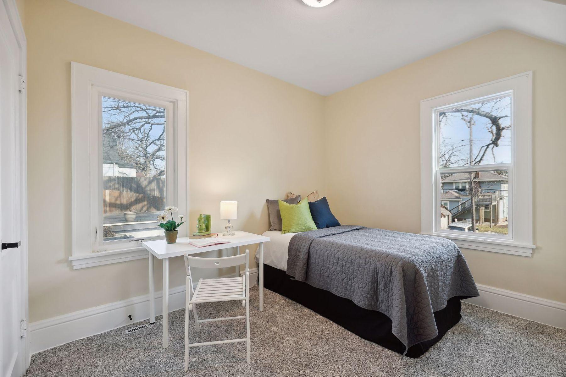 View of Residential at 3322 Girard Avenue, Minneapolis MN 55412, Minneapolis (16 of 27) - Mike Wilen | Minnesota Team Real Estate
