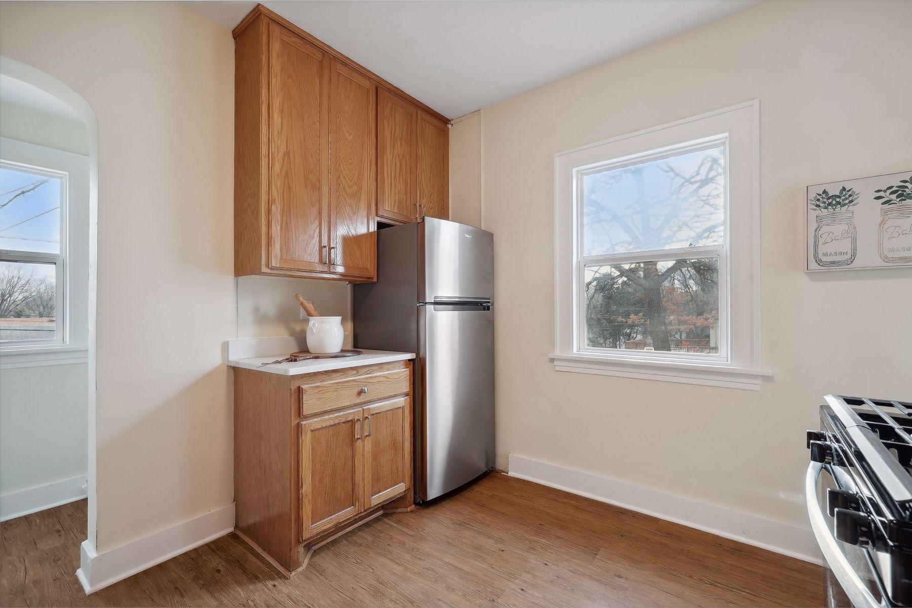 View of Residential at 3322 Girard Avenue, Minneapolis MN 55412, Minneapolis (15 of 27) - Mike Wilen | Minnesota Team Real Estate