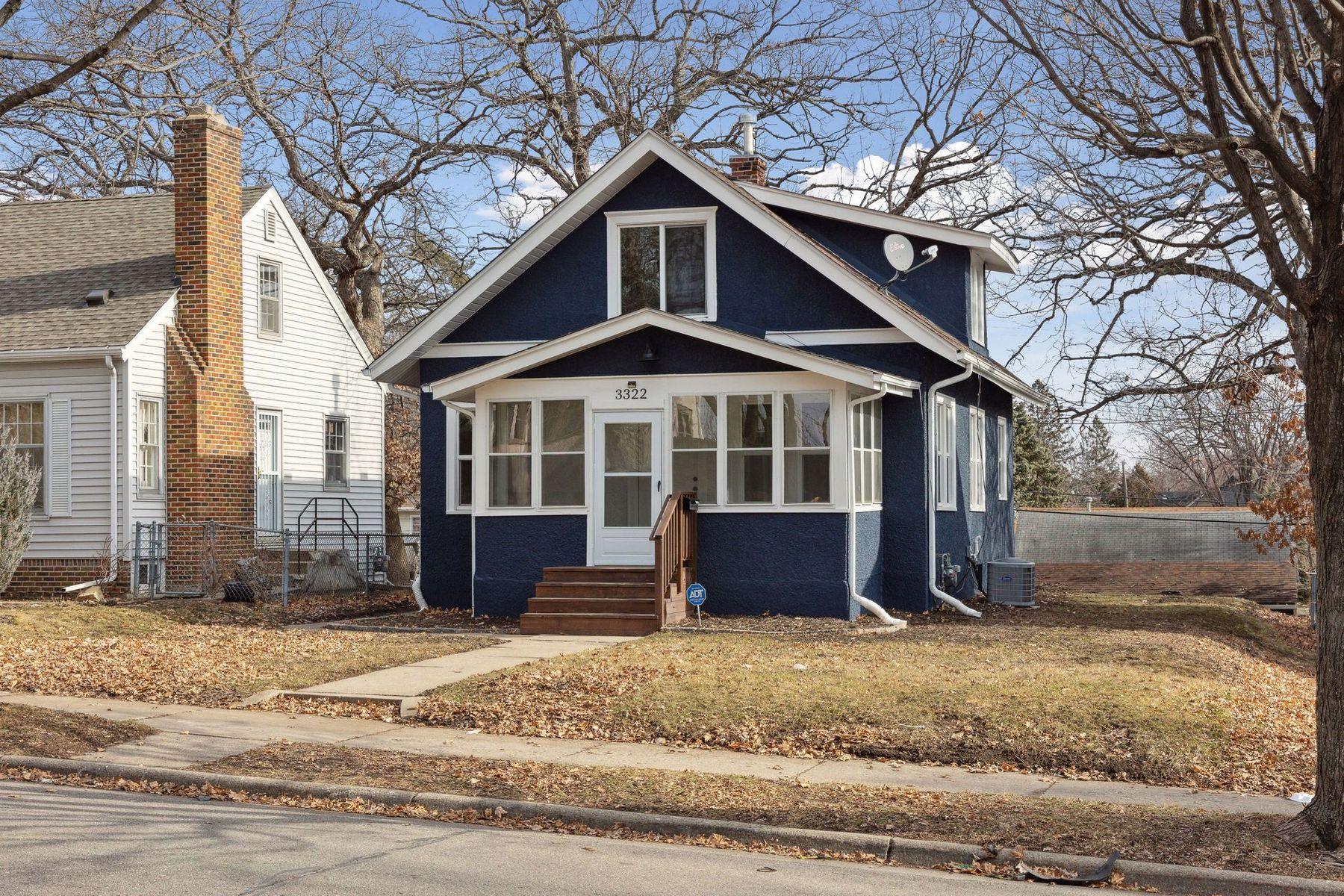 View of Residential at 3322 Girard Avenue, Minneapolis MN 55412, Minneapolis (2 of 27) - Mike Wilen | Minnesota Team Real Estate