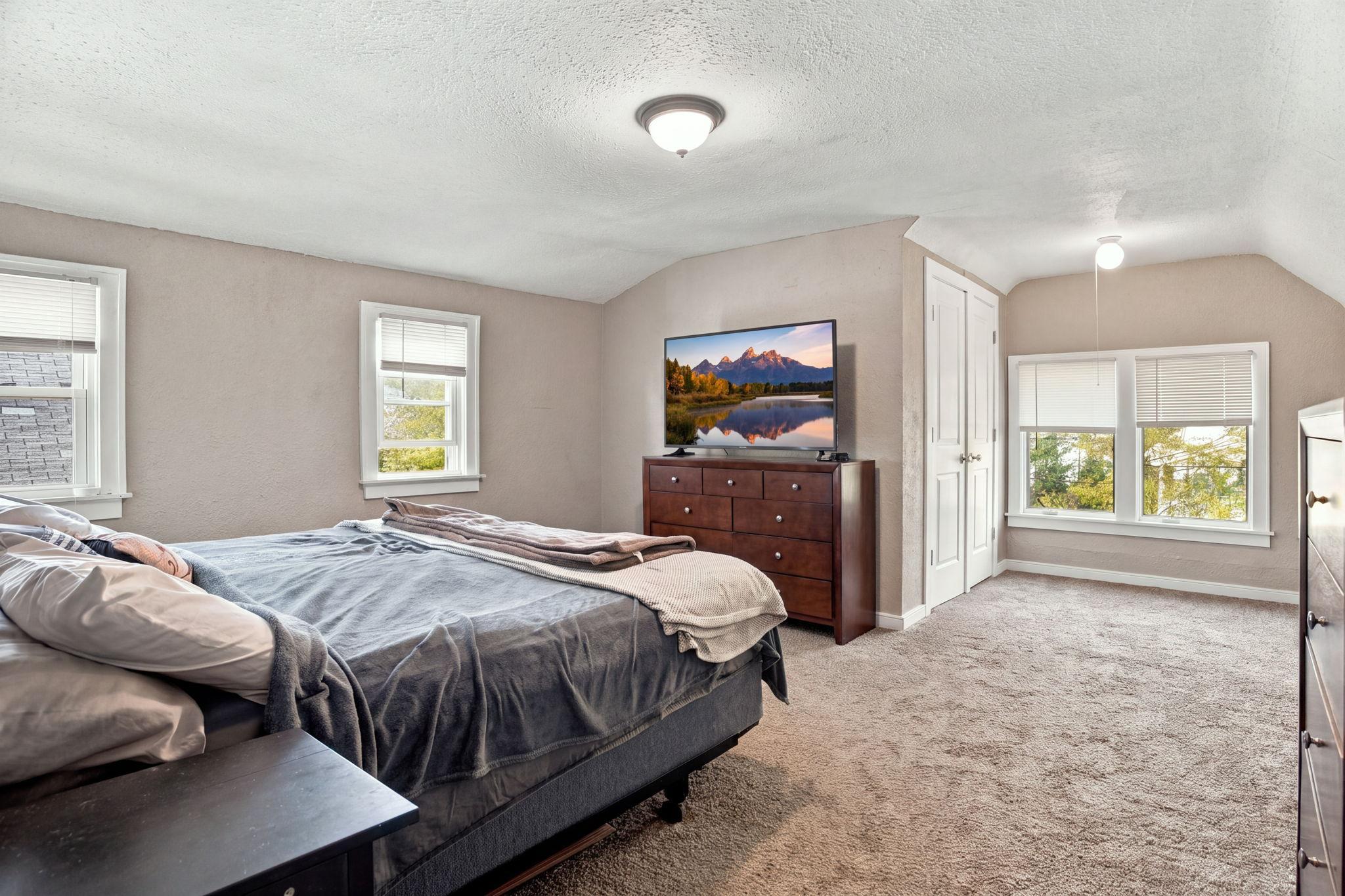 View of Residential at 3515 Girard Avenue, Minneapolis MN 55412, Minneapolis (25 of 49) - Mike Wilen | Minnesota Team Real Estate