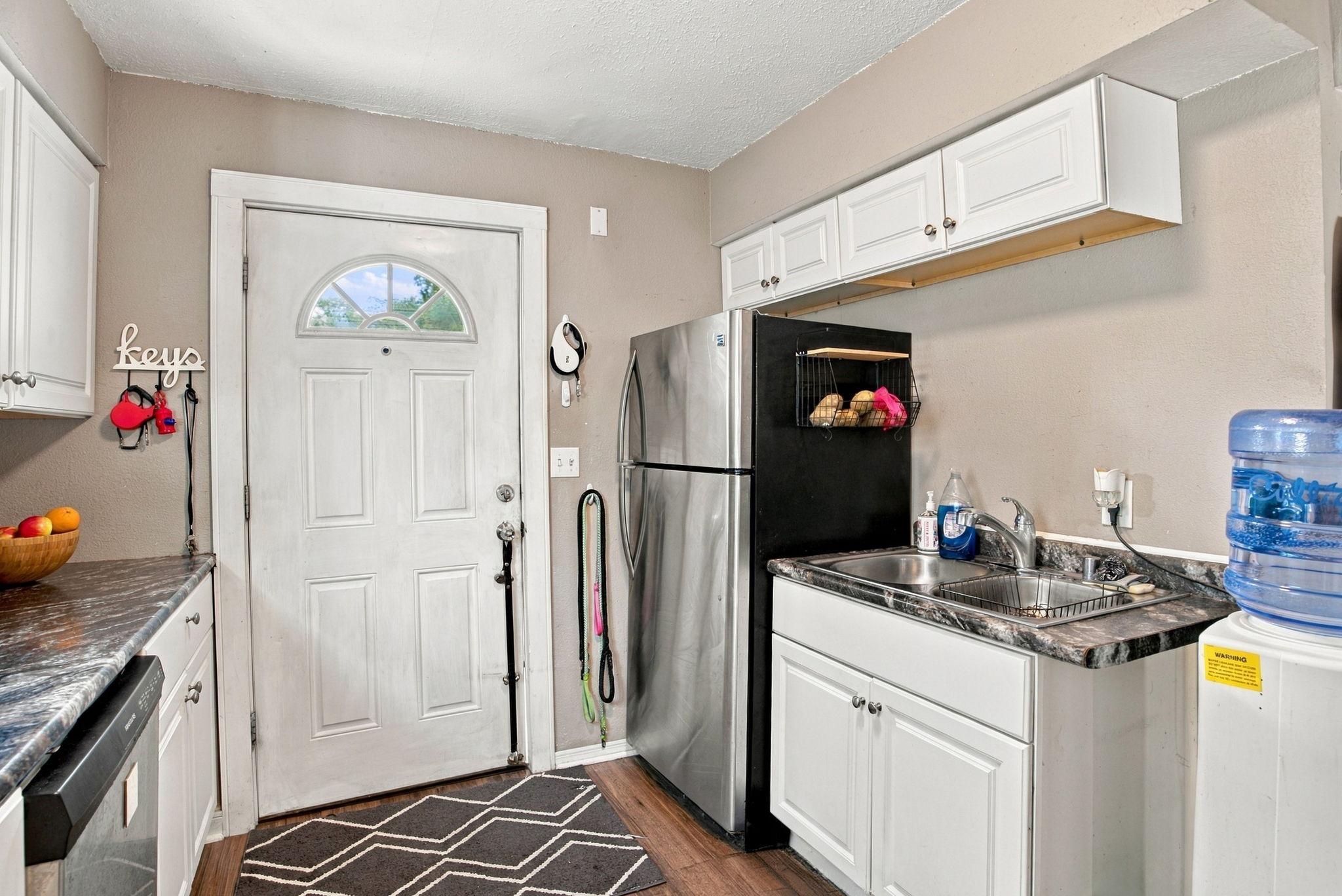 View of Residential at 3515 Girard Avenue, Minneapolis MN 55412, Minneapolis (17 of 49) - Mike Wilen | Minnesota Team Real Estate