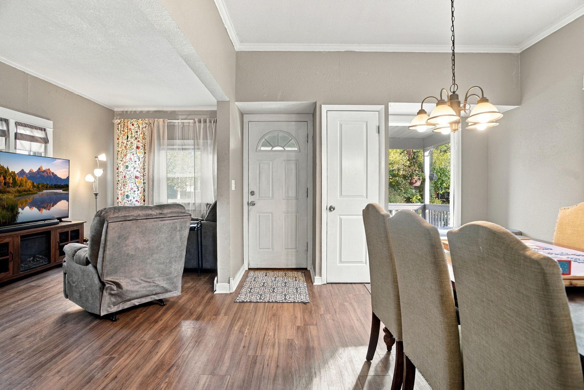 View of Residential at 3515 Girard Avenue, Minneapolis MN 55412, Minneapolis (8 of 49) - Mike Wilen | Minnesota Team Real Estate