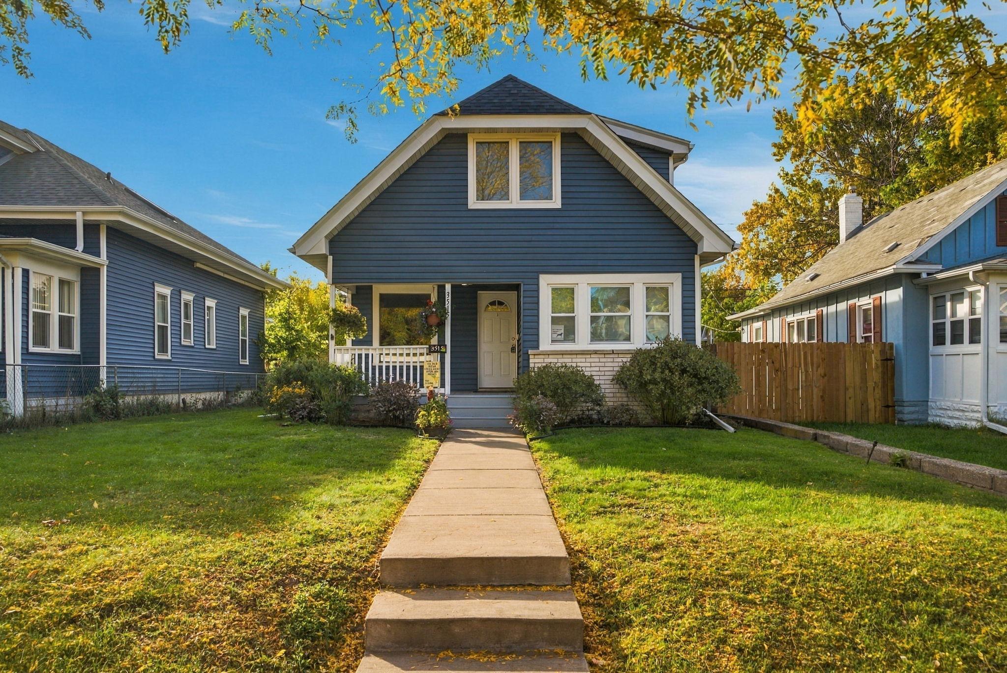 View of Residential at 3515 Girard Avenue, Minneapolis MN 55412, Minneapolis (2 of 49) - Mike Wilen | Minnesota Team Real Estate