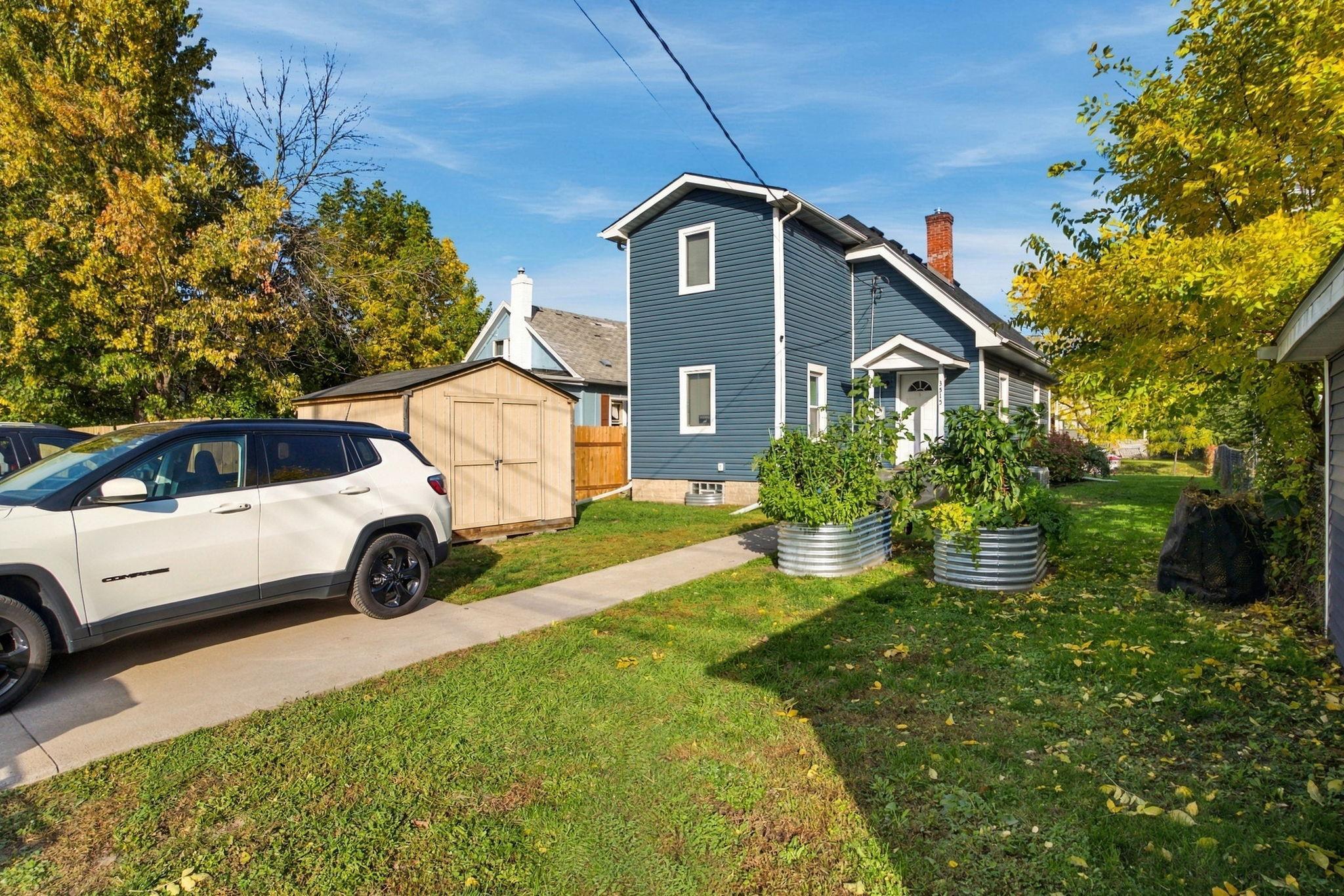 View of Residential at 3515 Girard Avenue, Minneapolis MN 55412, Minneapolis (39 of 49) - Mike Wilen | Minnesota Team Real Estate