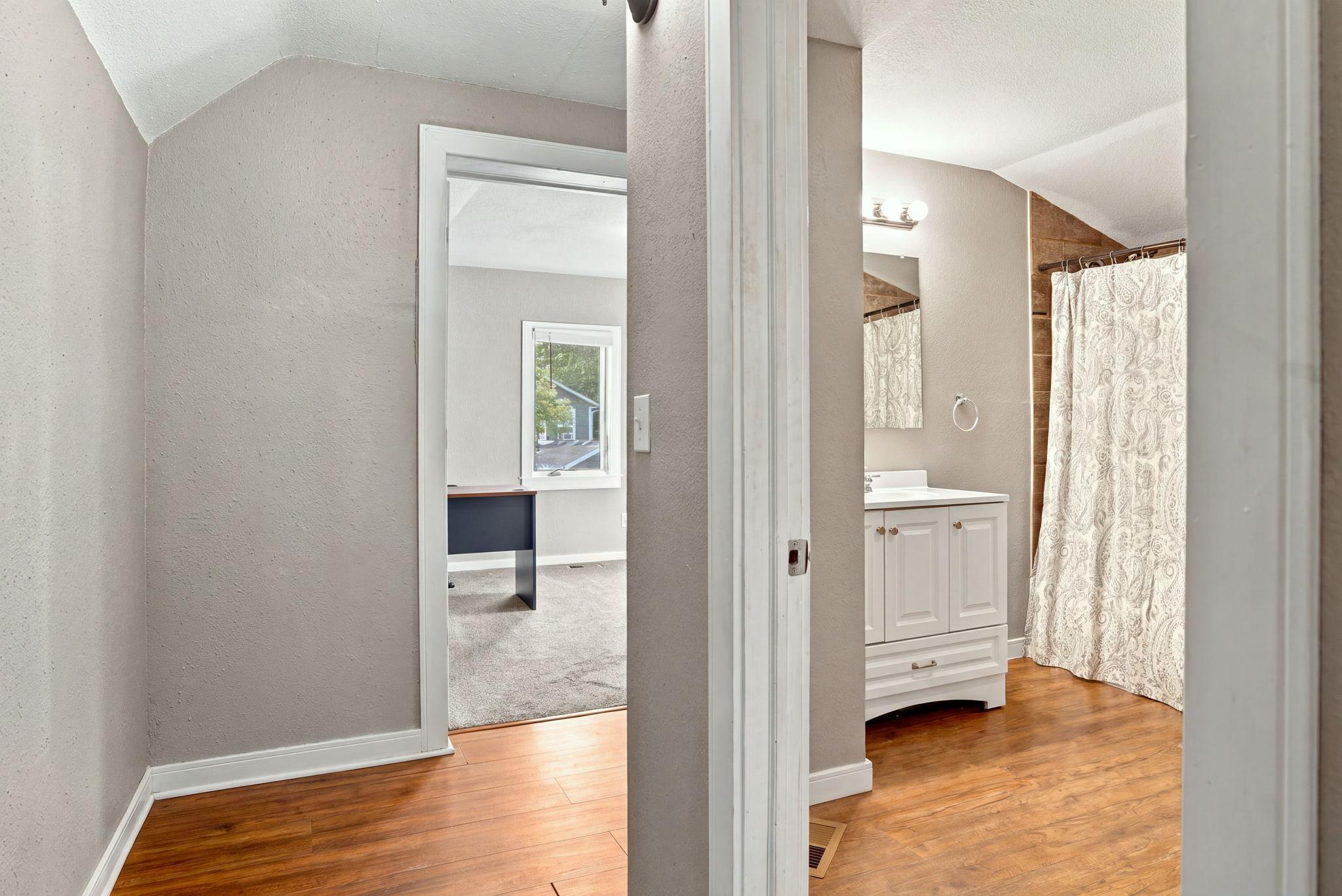 View of Residential at 3515 Girard Avenue, Minneapolis MN 55412, Minneapolis (30 of 49) - Mike Wilen | Minnesota Team Real Estate