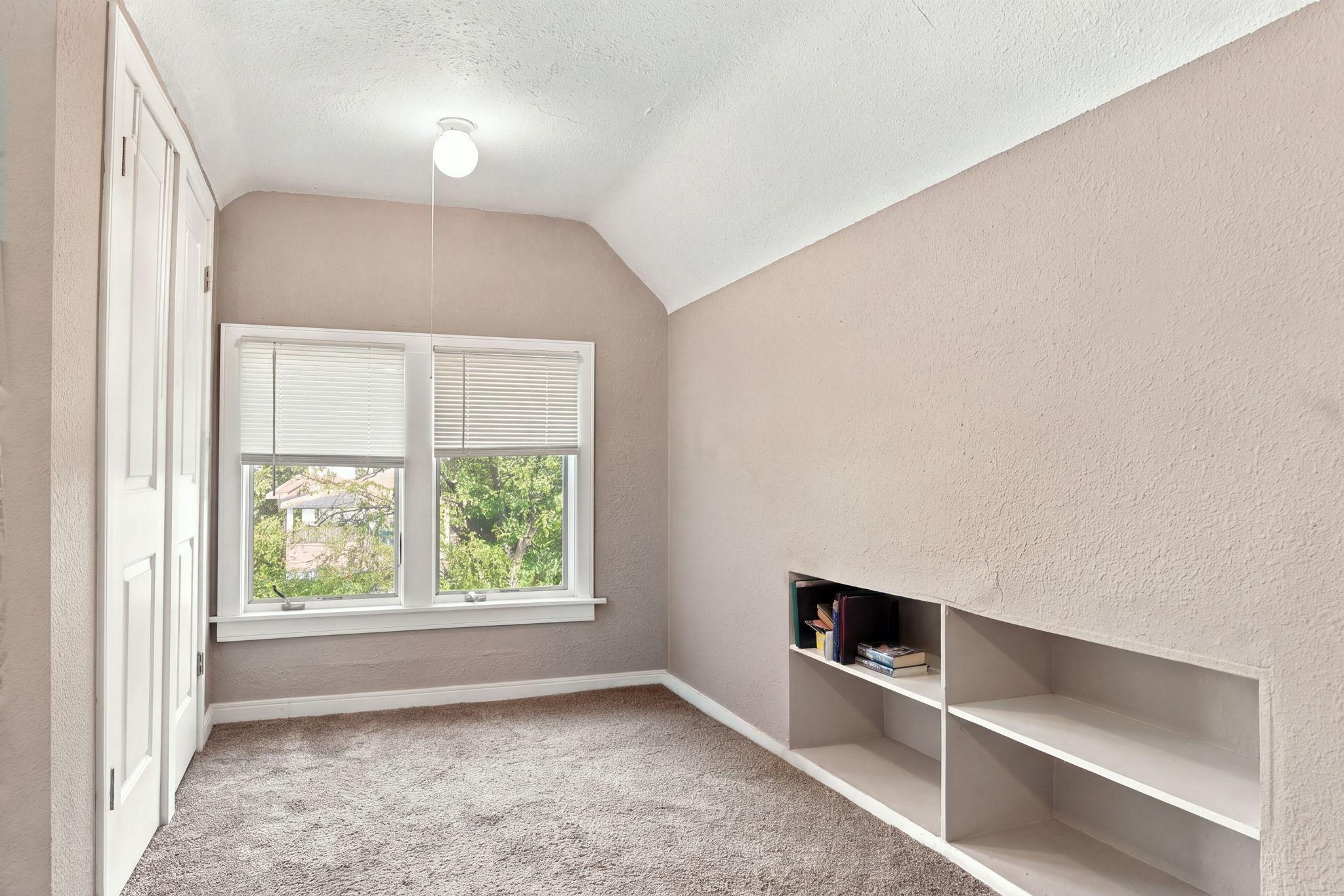 View of Residential at 3515 Girard Avenue, Minneapolis MN 55412, Minneapolis (29 of 49) - Mike Wilen | Minnesota Team Real Estate