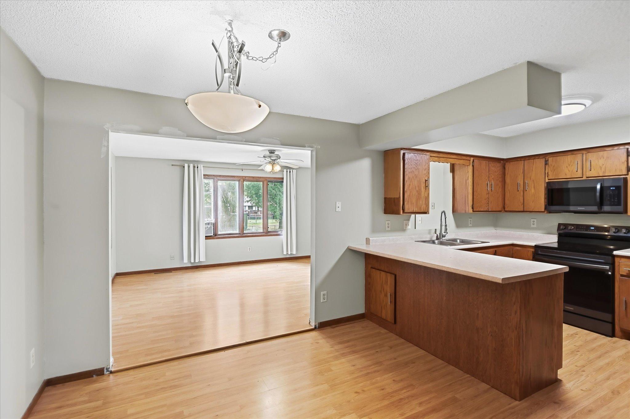View of Residential at 750 Hiawatha Avenue, Vadnais Heights MN 55127, Vadnais Heights (5 of 30) - Mike Wilen | Minnesota Team Real Estate