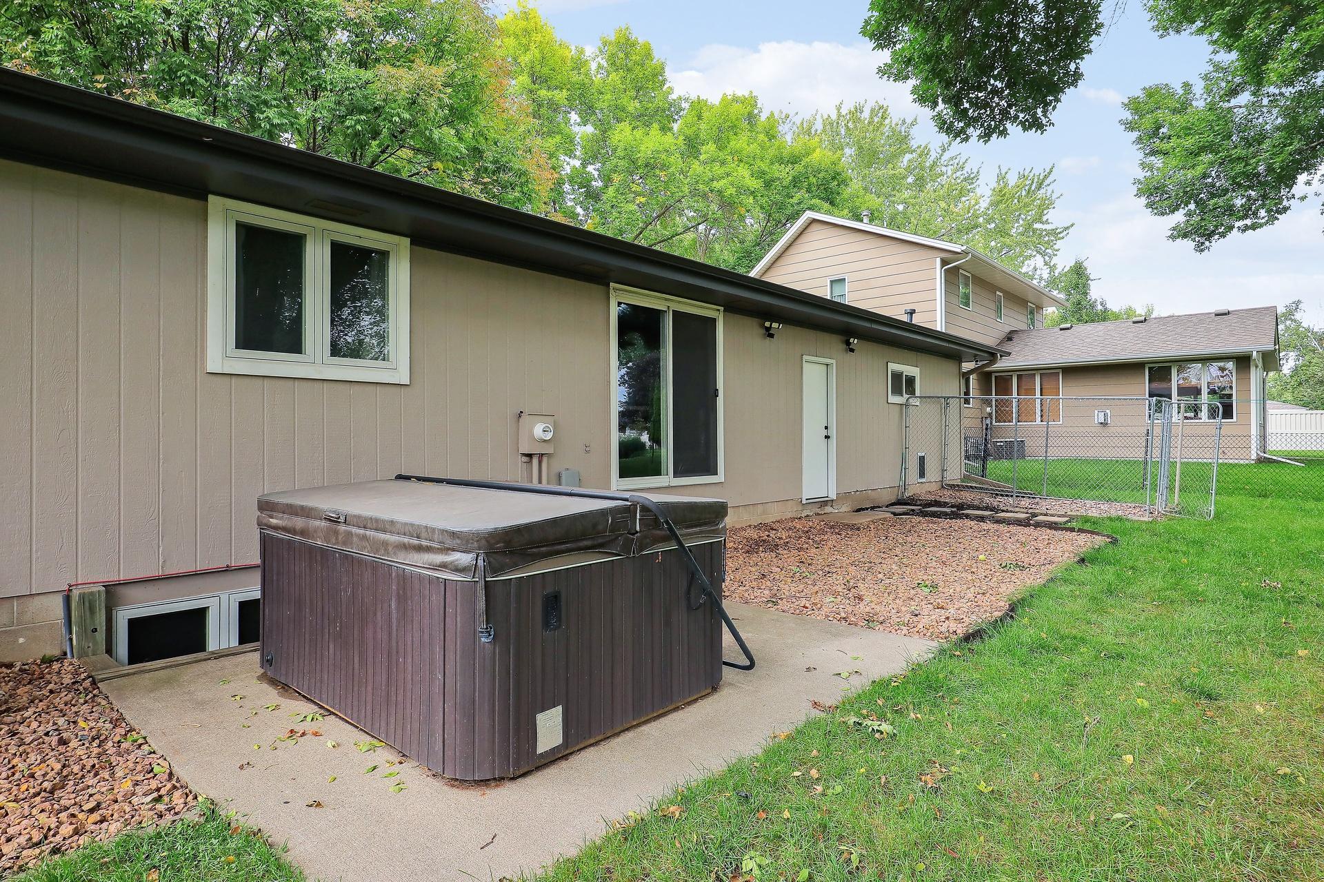 View of Residential at 1065 Minnesota Street, Shakopee MN 55379, Shakopee (31 of 36) - Mike Wilen | Minnesota Team Real Estate
