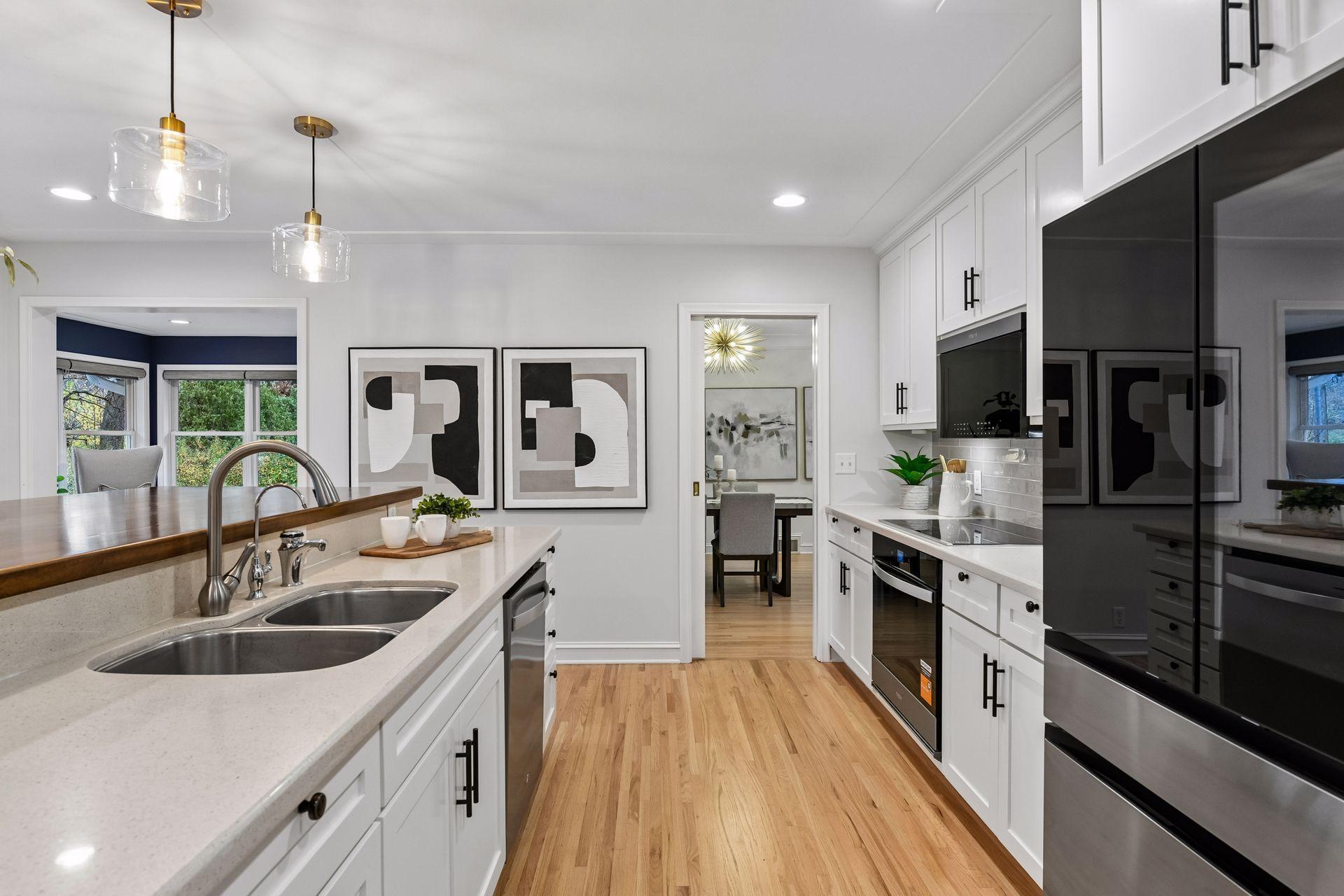 View of Residential at 5321 Ayrshire Boulevard, Edina MN 55436, Edina (10 of 57) - Mike Wilen | Minnesota Team Real Estate