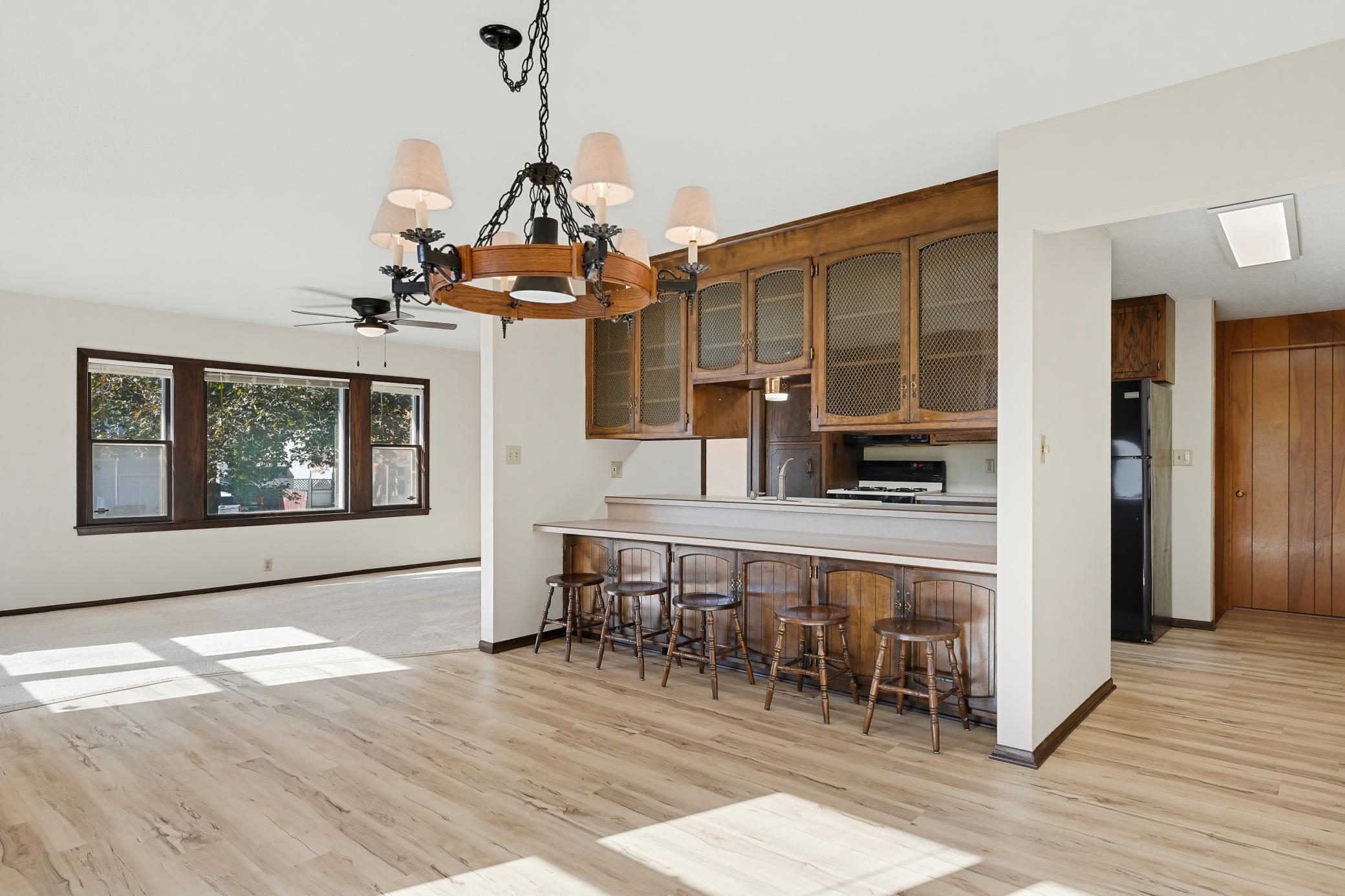 View of Residential at 1566 Albemarle Street, Saint Paul MN 55117, Saint Paul (12 of 49) - Mike Wilen | Minnesota Team Real Estate