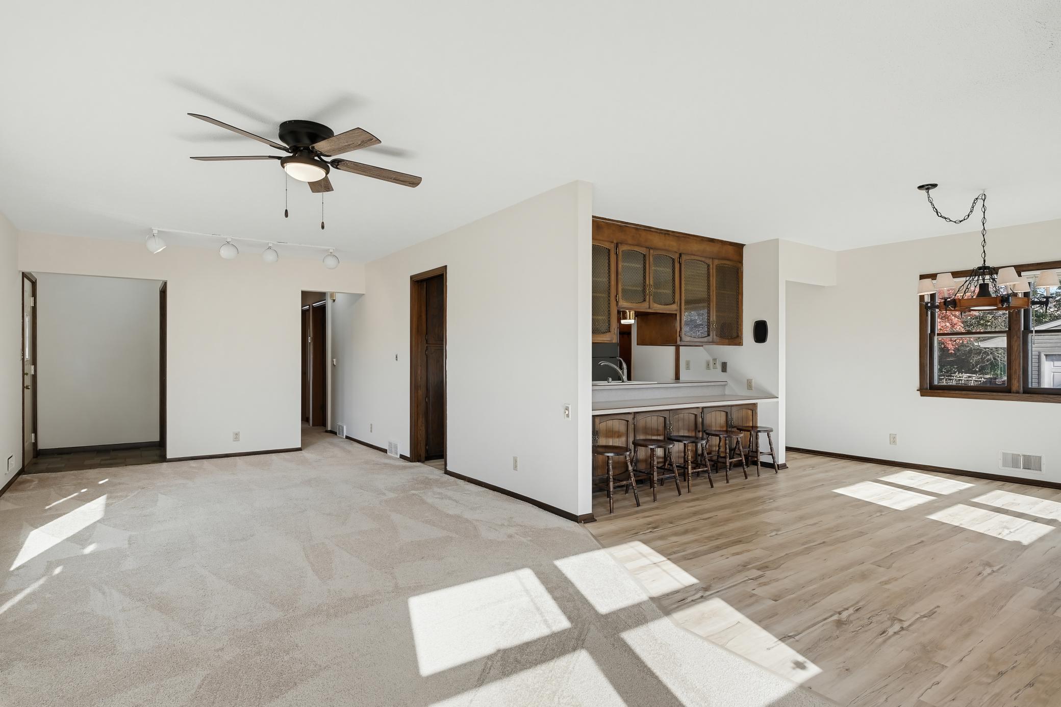 View of Residential at 1566 Albemarle Street, Saint Paul MN 55117, Saint Paul (7 of 49) - Mike Wilen | Minnesota Team Real Estate