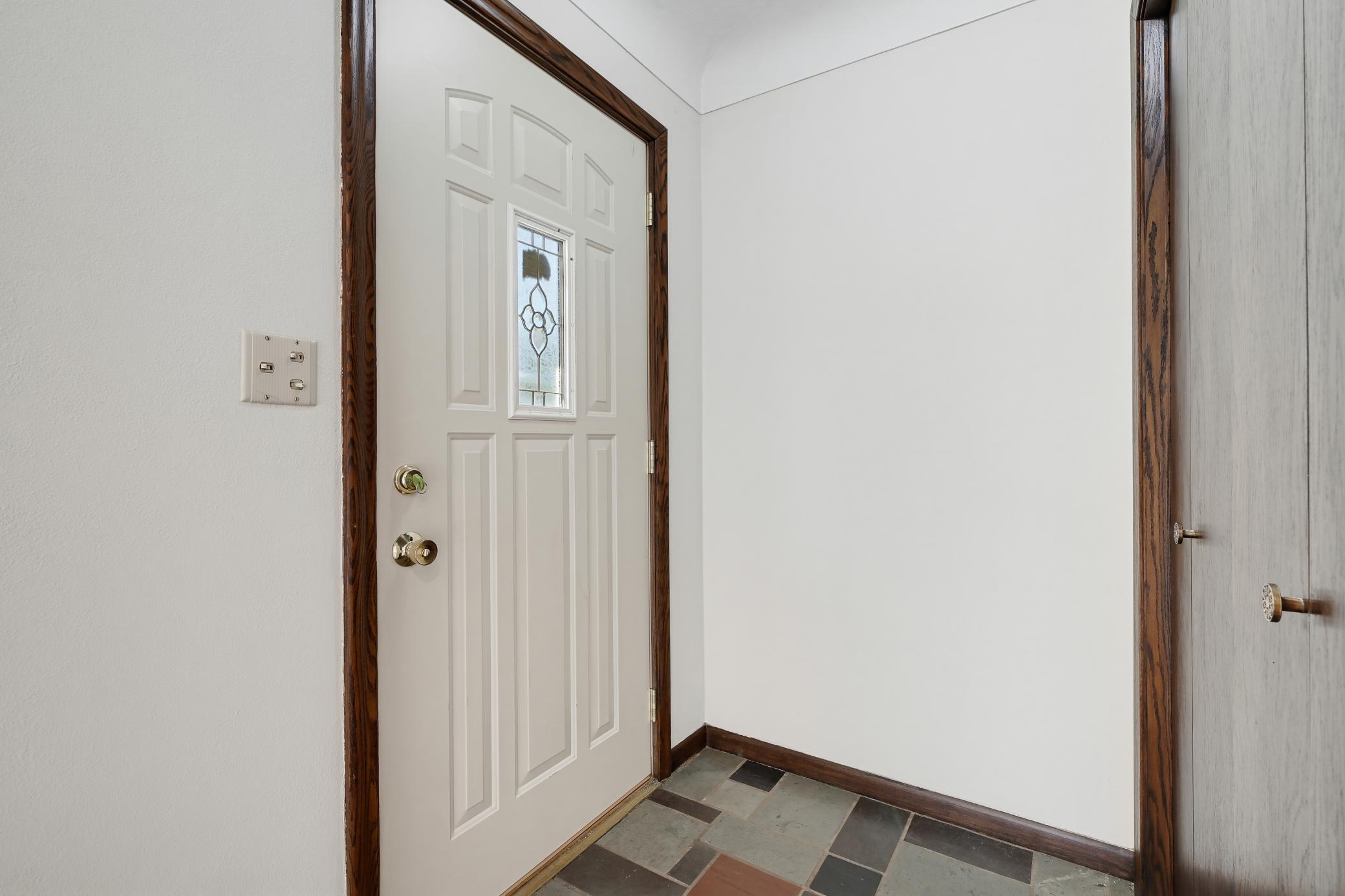 View of Residential at 1566 Albemarle Street, Saint Paul MN 55117, Saint Paul (4 of 49) - Mike Wilen | Minnesota Team Real Estate