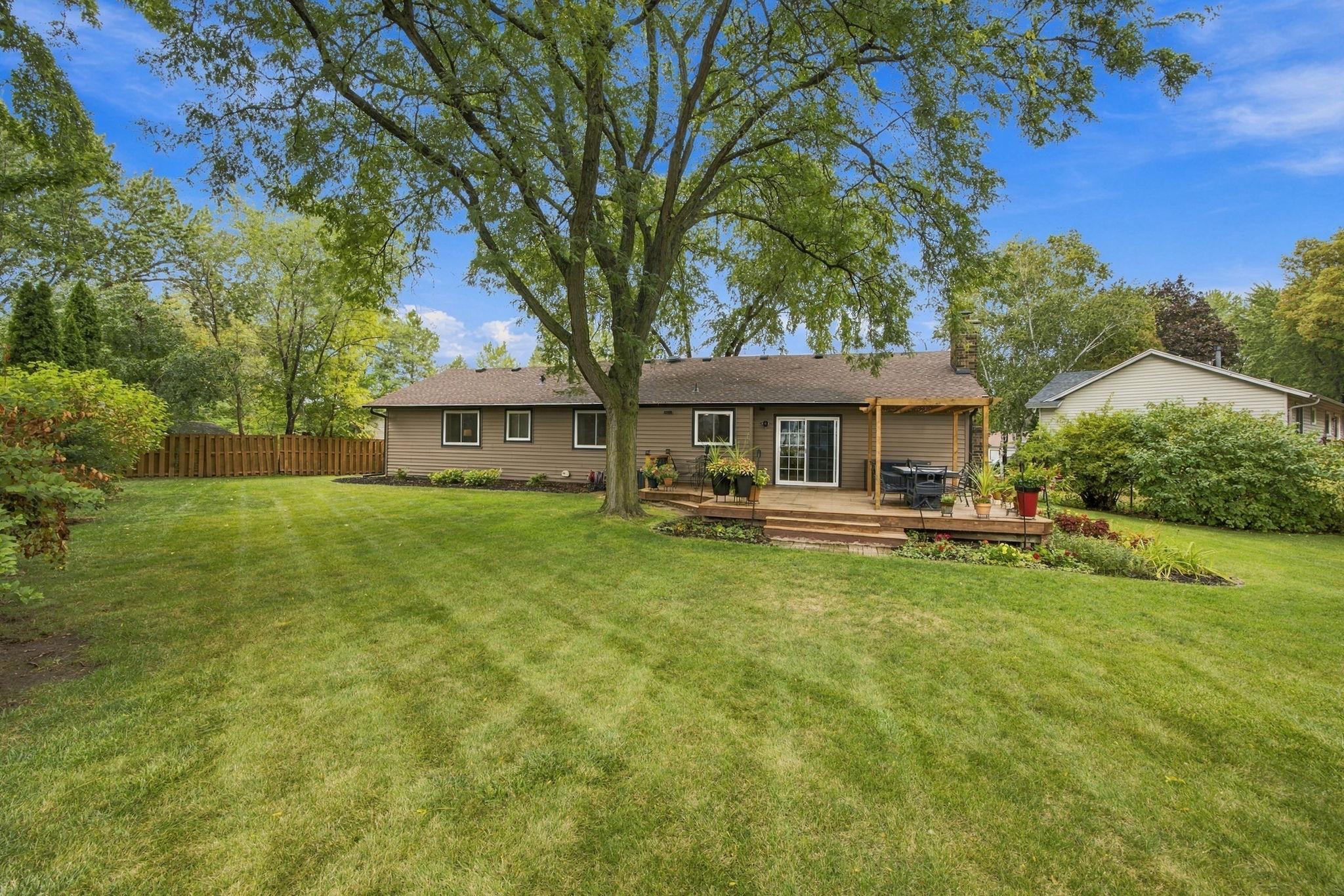 View of Residential at 11315 River Hills Drive, Burnsville MN 55337, Burnsville (37 of 42) - Mike Wilen | Minnesota Team Real Estate