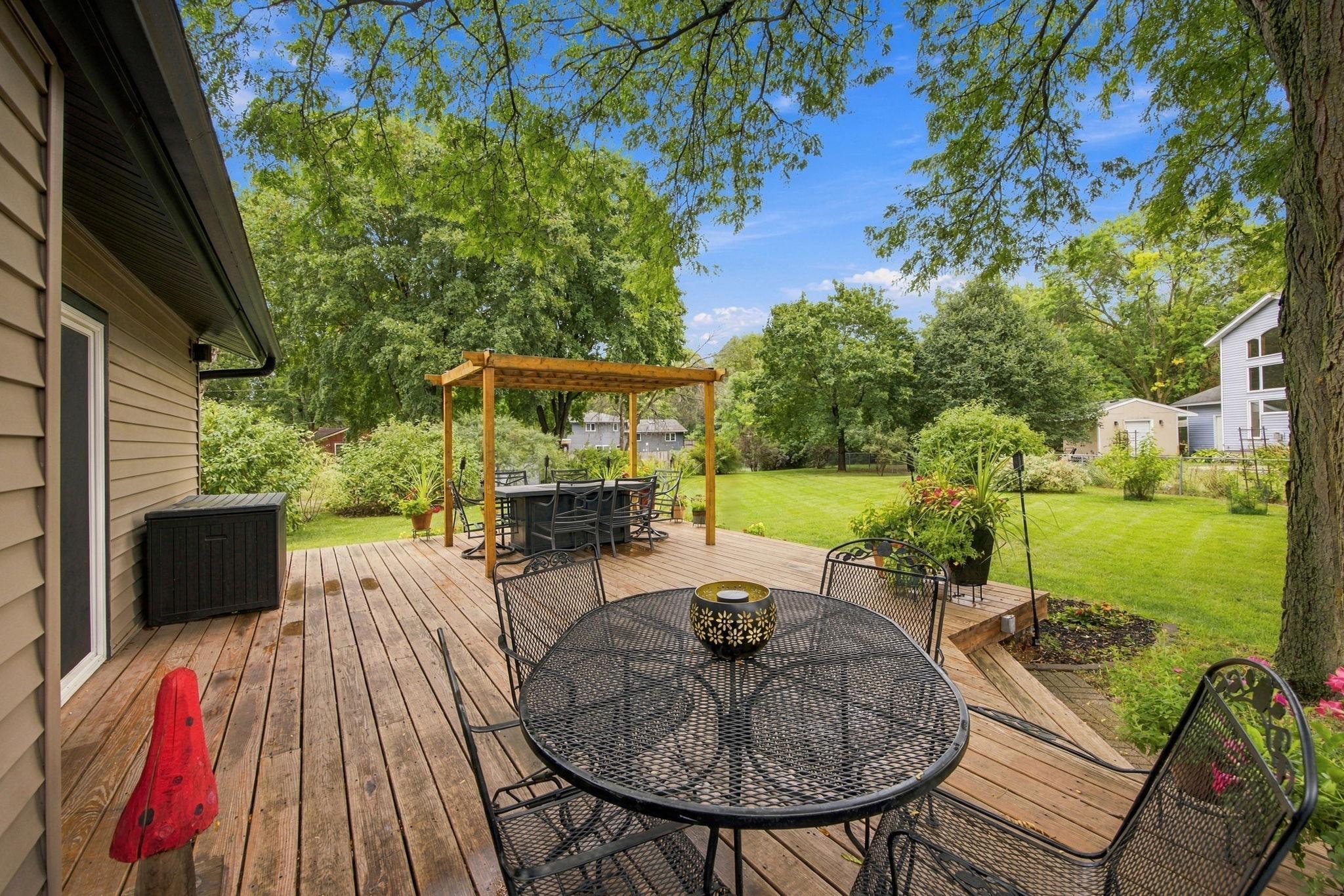 View of Residential at 11315 River Hills Drive, Burnsville MN 55337, Burnsville (31 of 42) - Mike Wilen | Minnesota Team Real Estate