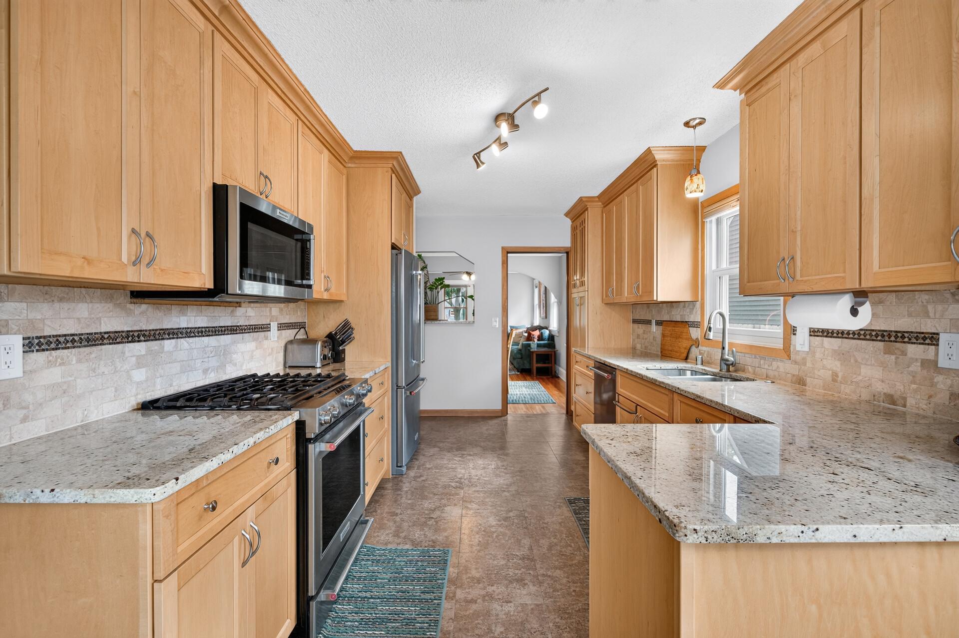View of Residential at 5808 Pillsbury Avenue, Minneapolis MN 55419, Minneapolis (4 of 29) - Mike Wilen | Minnesota Team Real Estate
