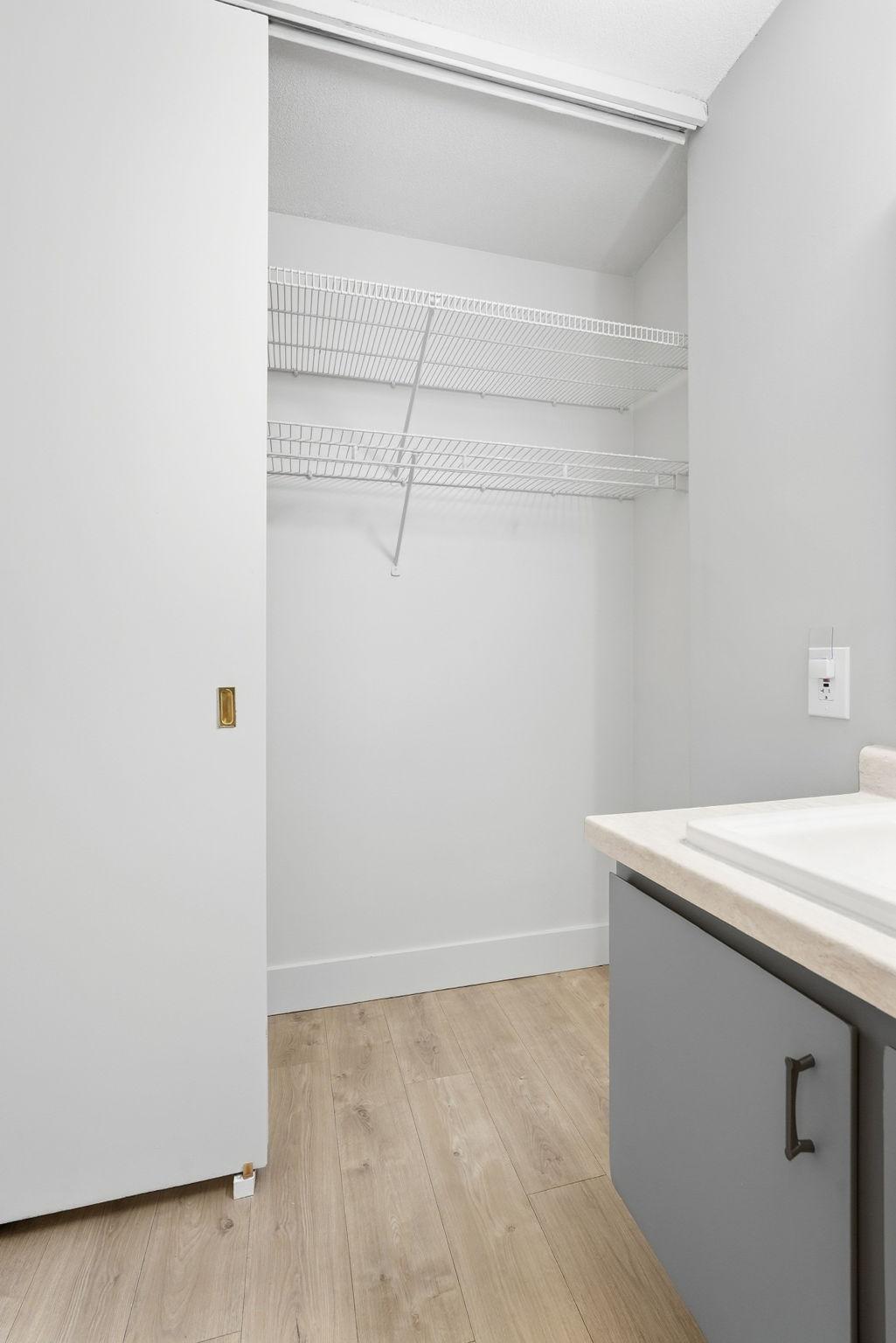View of Residential at 15 1st Street #A914, Minneapolis MN 55401, Minneapolis (21 of 38) - Mike Wilen | Minnesota Team Real Estate