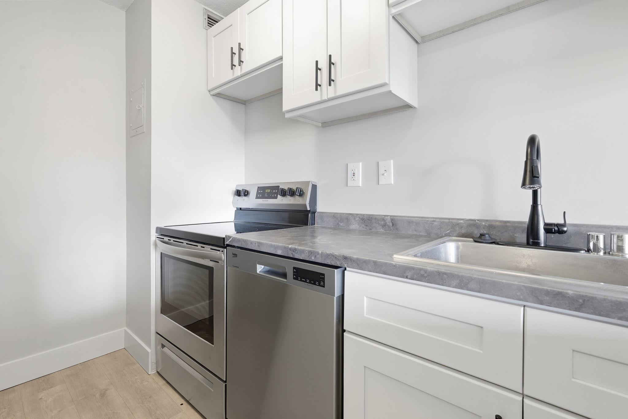 View of Residential at 15 1st Street #A914, Minneapolis MN 55401, Minneapolis (13 of 38) - Mike Wilen | Minnesota Team Real Estate