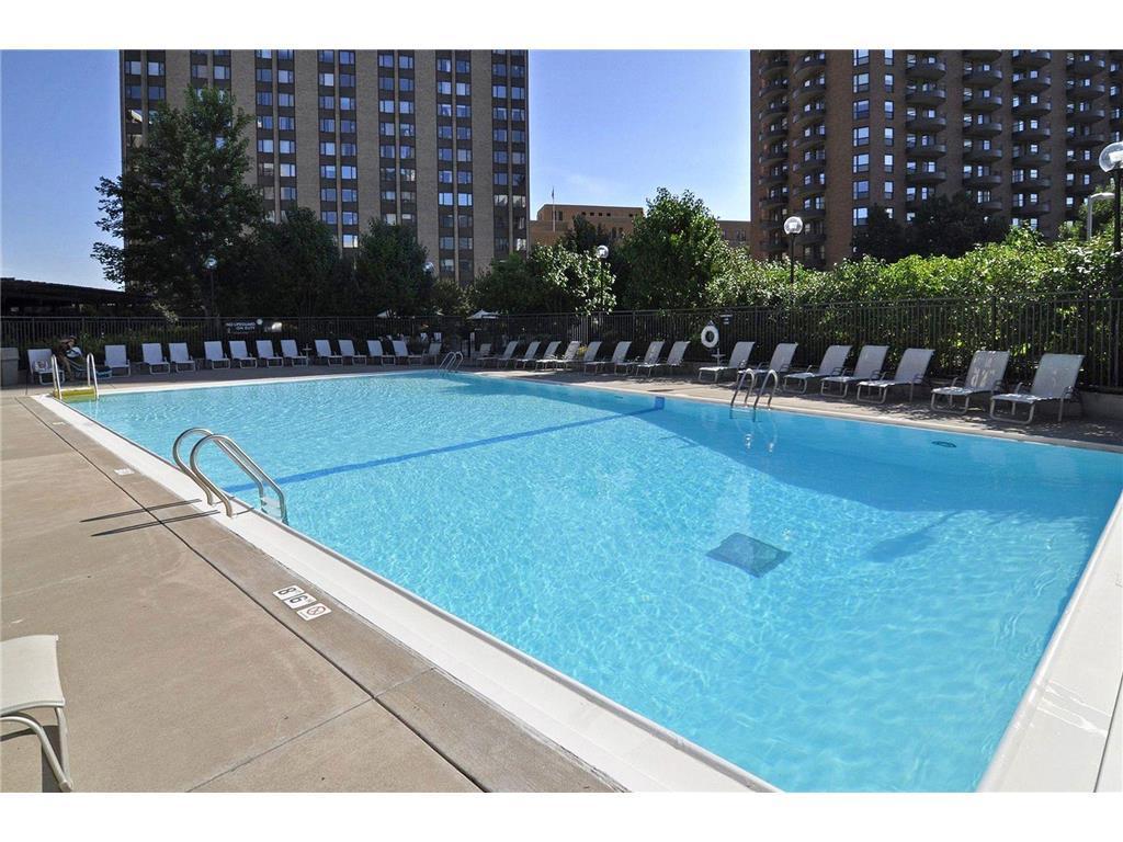 View of Residential at 15 1st Street #A914, Minneapolis MN 55401, Minneapolis (35 of 38) - Mike Wilen | Minnesota Team Real Estate