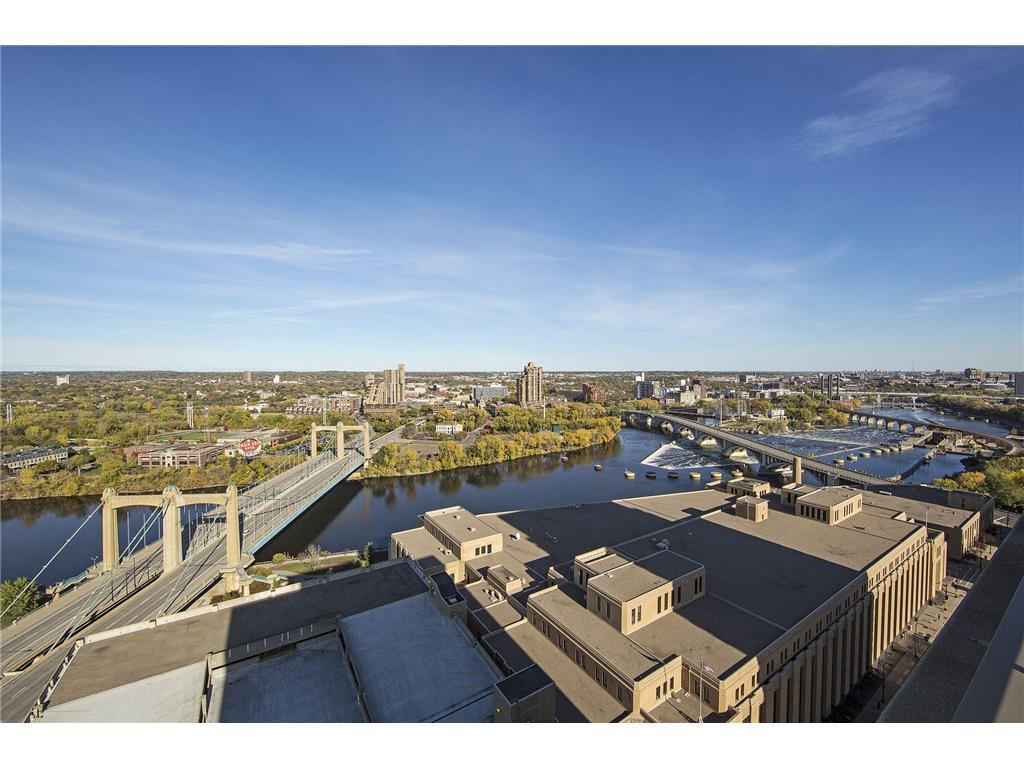 View of Residential at 15 1st Street #A914, Minneapolis MN 55401, Minneapolis (31 of 38) - Mike Wilen | Minnesota Team Real Estate