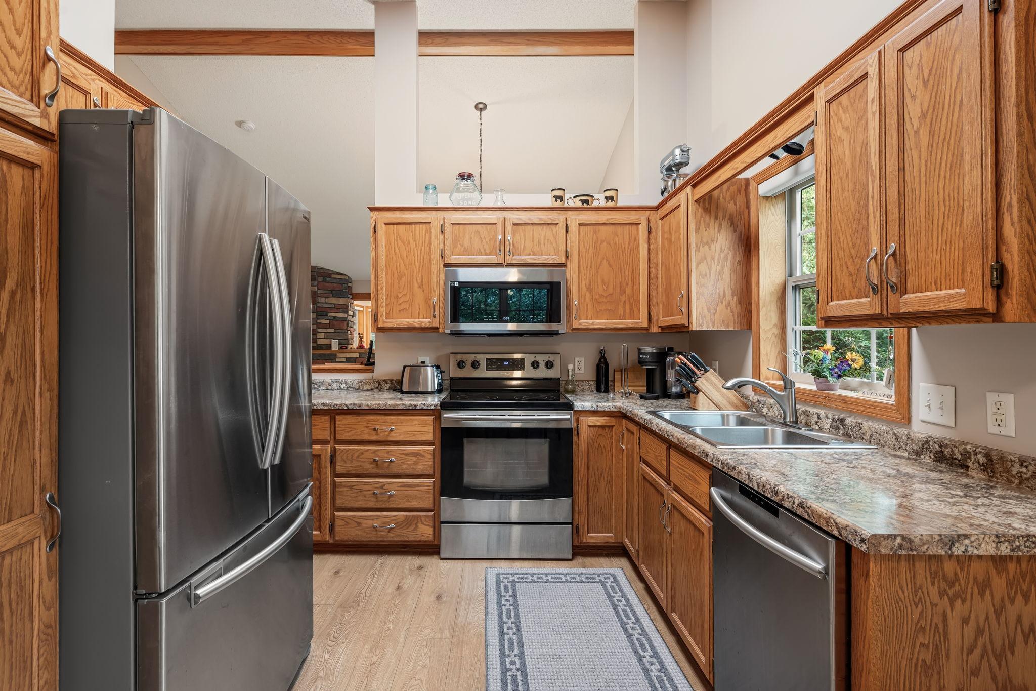 View of Residential at 27765 Woodland Drive, Chisago City MN 55013, Chisago City (12 of 30) - Mike Wilen | Minnesota Team Real Estate