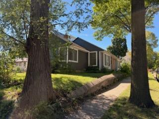 View of Residential Income at 1064 Lawson Avenue, Saint Paul MN 55106, Saint Paul (5 of 10) - Mike Wilen | Minnesota Team Real Estate