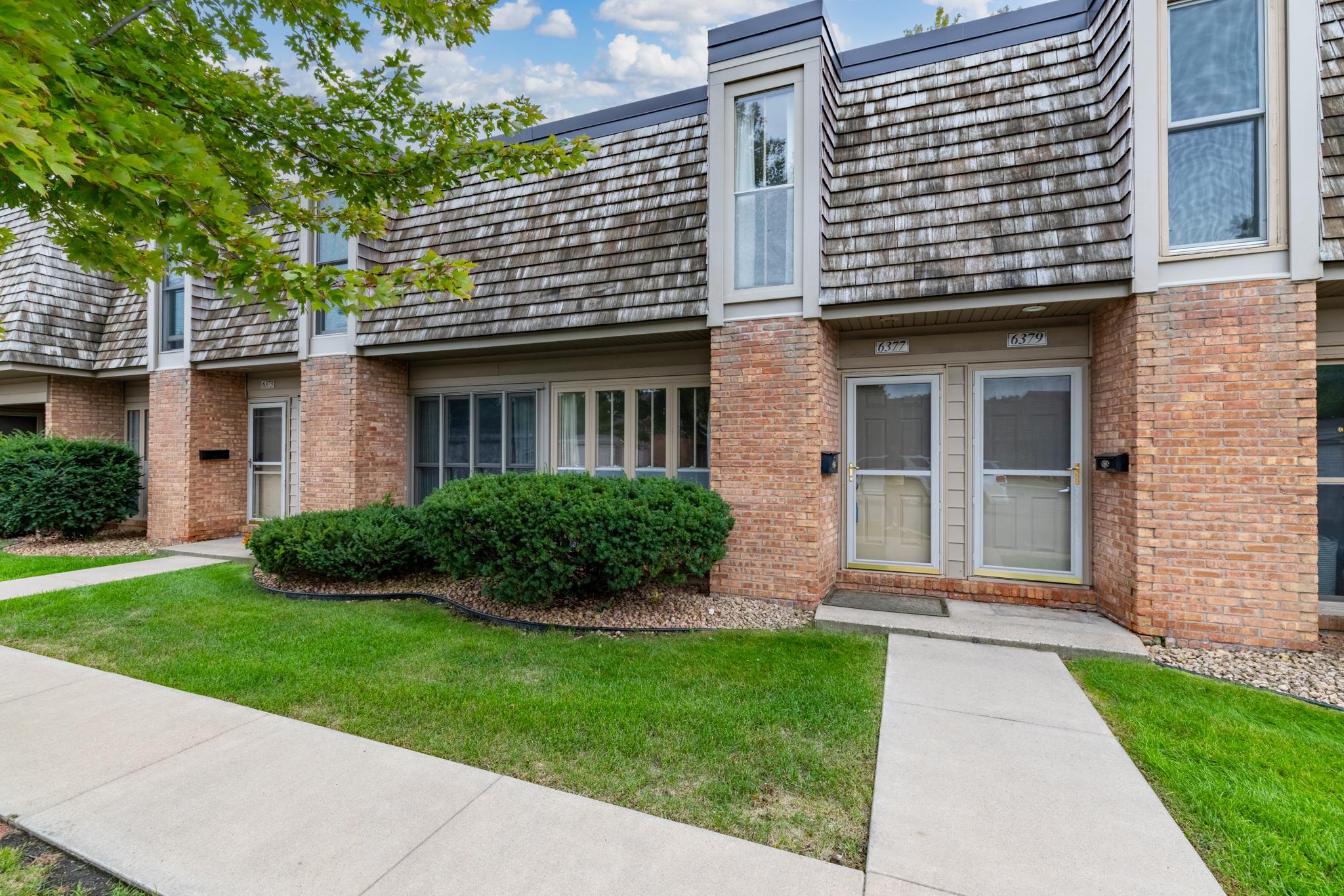 View of Residential at 6377 Barrie Road, Edina MN 55435, Edina (2 of 22) - Mike Wilen | Minnesota Team Real Estate