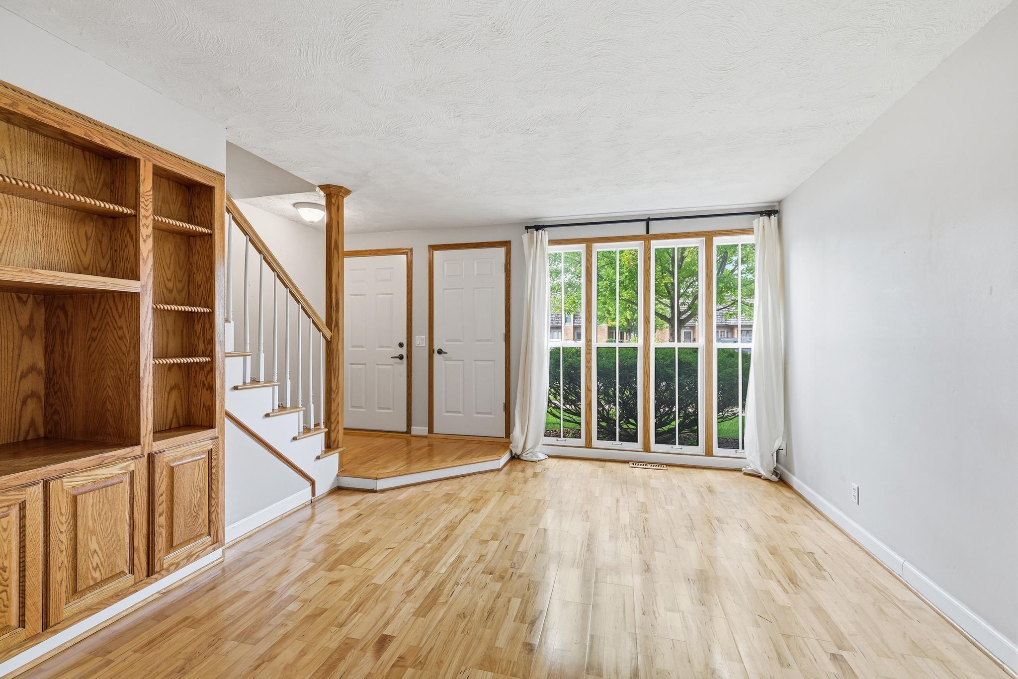 View of Residential at 6377 Barrie Road, Edina MN 55435, Edina (8 of 22) - Mike Wilen | Minnesota Team Real Estate