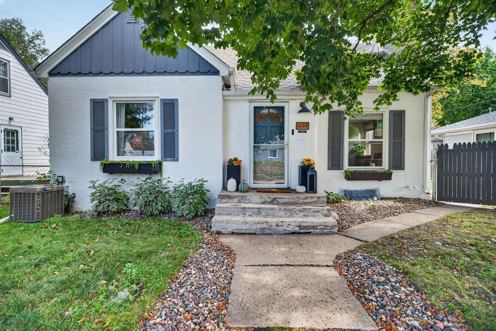 View of Single Family at 4530 Vincent Avenue, Minneapolis - Mike Wilen | Minnesota Team Real Estate