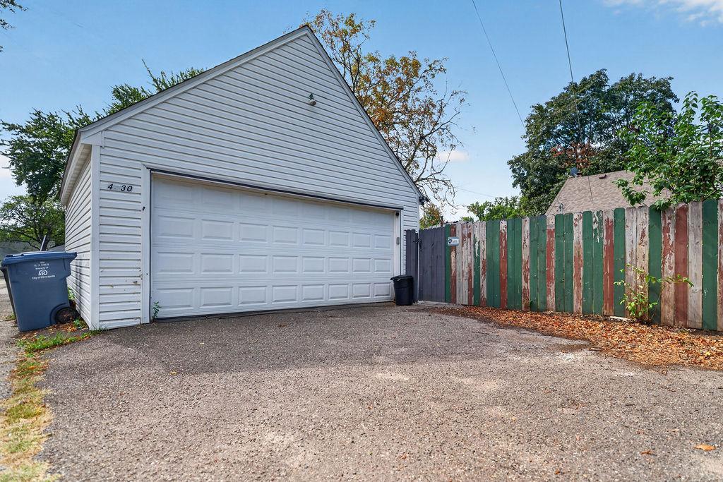 View of Residential at 4530 Vincent Avenue, Minneapolis MN 55412, Minneapolis (47 of 51) - Mike Wilen | Minnesota Team Real Estate