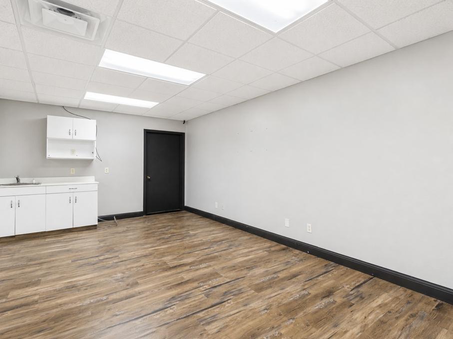 View of Commercial Sale at 428 W Main Street, Arlington MN 55307, Arlington (12 of 19) - Mike Wilen | Minnesota Team Real Estate