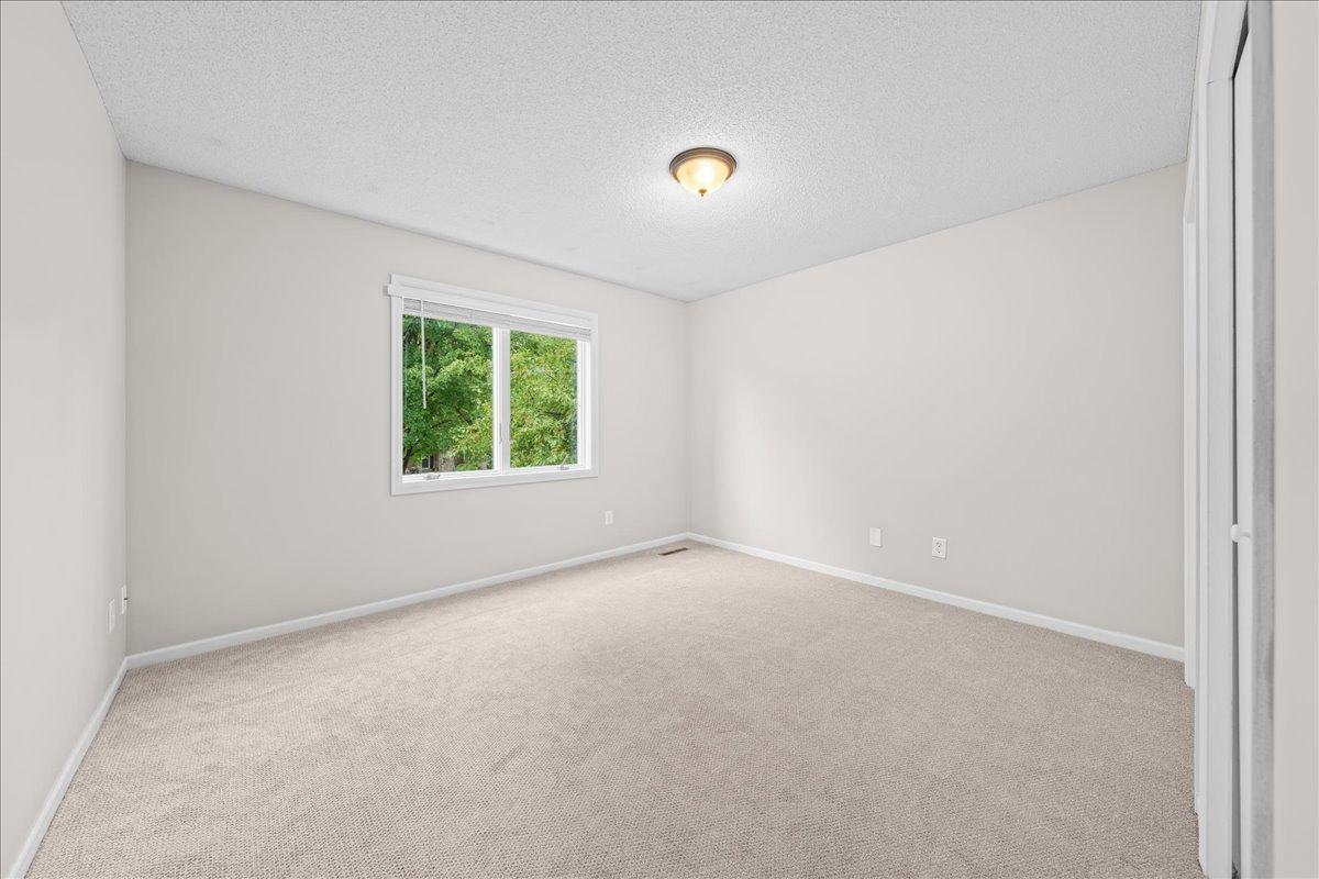 View of Residential at 139 Ridge Way, Mahtomedi MN 55115, Mahtomedi (23 of 32) - Mike Wilen | Minnesota Team Real Estate
