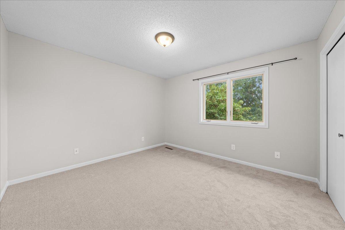 View of Residential at 139 Ridge Way, Mahtomedi MN 55115, Mahtomedi (21 of 32) - Mike Wilen | Minnesota Team Real Estate