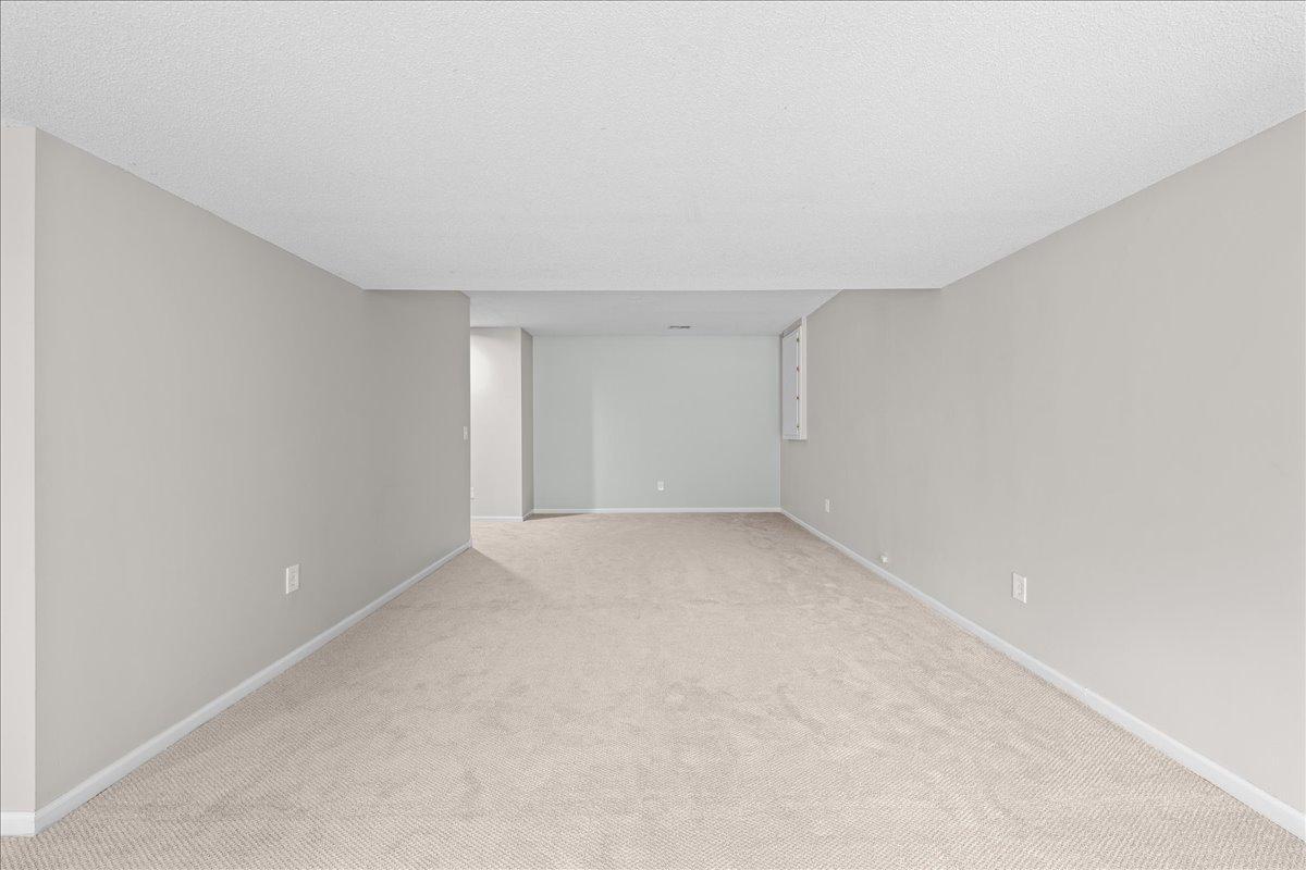 View of Residential at 139 Ridge Way, Mahtomedi MN 55115, Mahtomedi (24 of 32) - Mike Wilen | Minnesota Team Real Estate