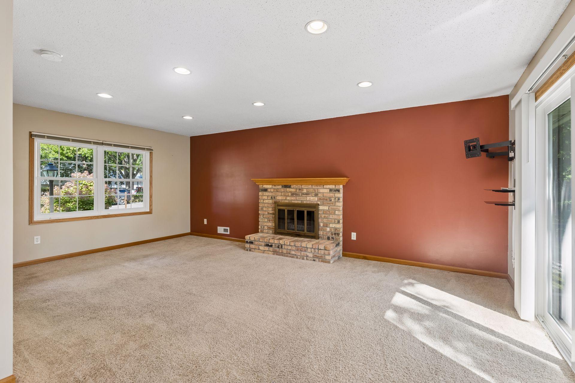 View of Residential at 7817 73rd Street, Cottage Grove MN 55016, Cottage Grove (12 of 40) - Mike Wilen | Minnesota Team Real Estate