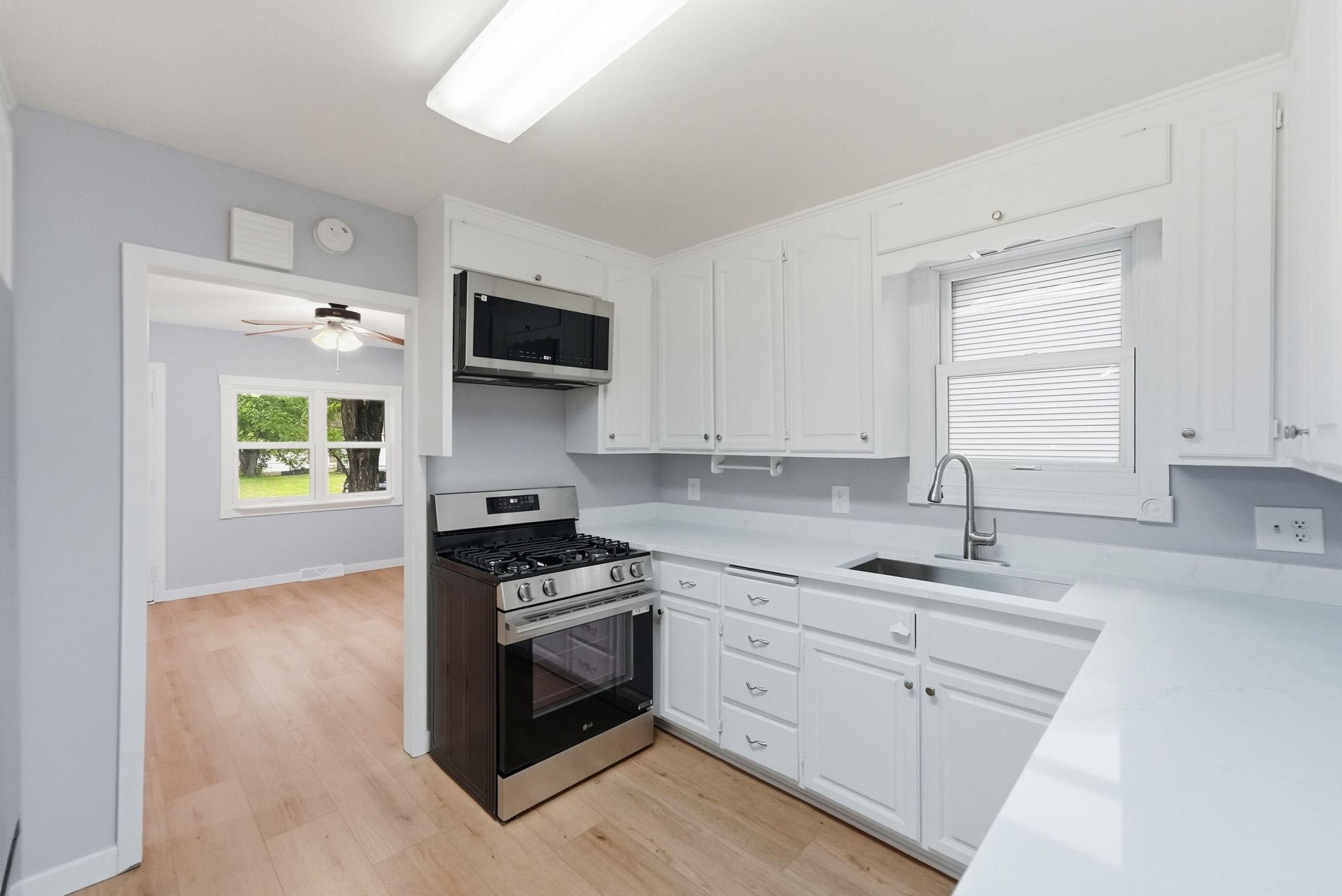 View of Residential at 1107 11th Avenue, Saint Cloud MN 56304, Saint Cloud (7 of 24) - Mike Wilen | Minnesota Team Real Estate