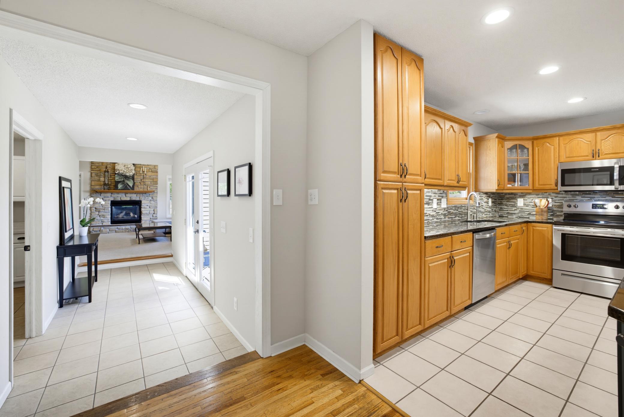 View of Residential at 777 Mohican Lane, Mendota Heights MN 55120, Mendota Heights (46 of 49) - Mike Wilen | Minnesota Team Real Estate