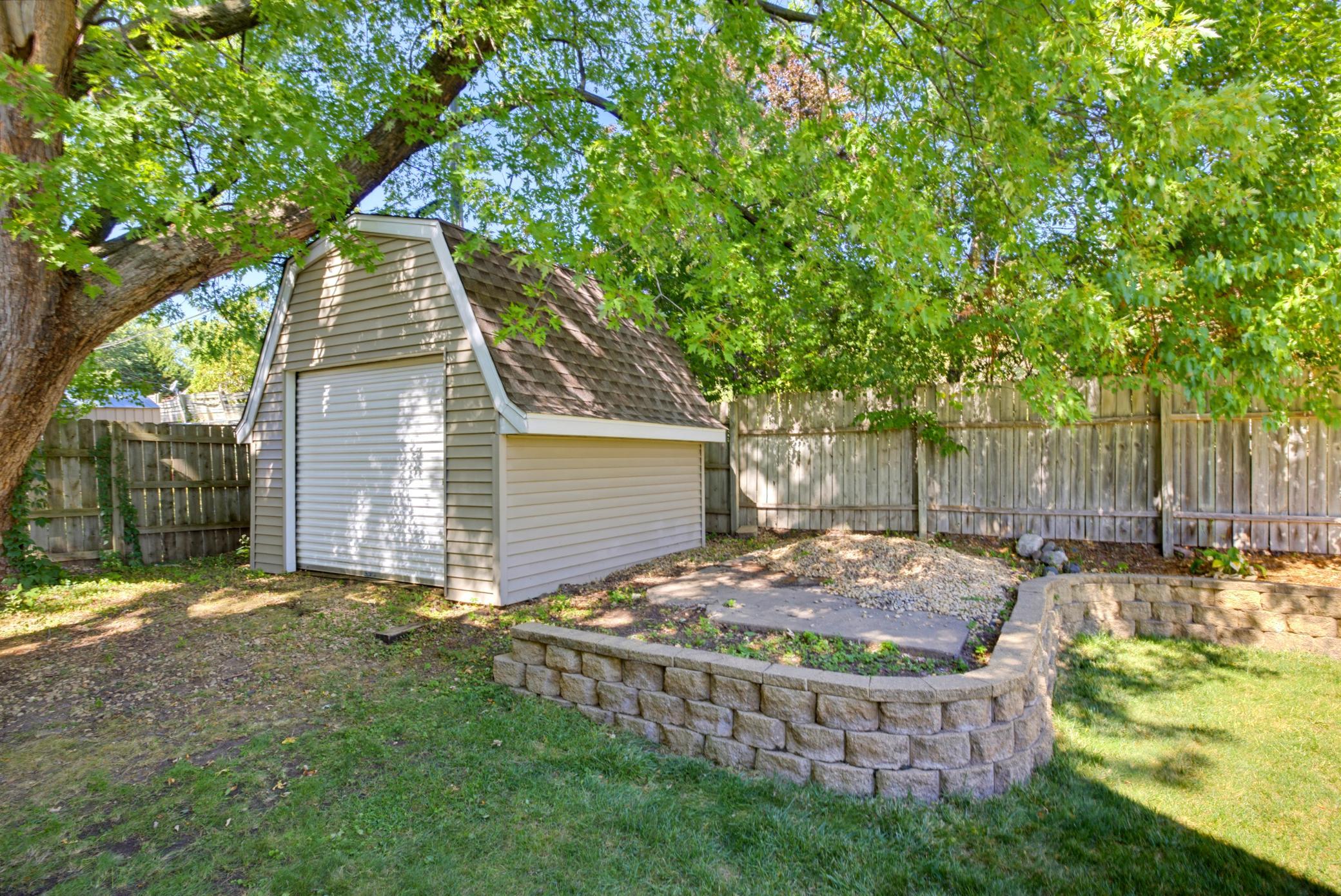 View of Residential at 777 Mohican Lane, Mendota Heights MN 55120, Mendota Heights (35 of 49) - Mike Wilen | Minnesota Team Real Estate