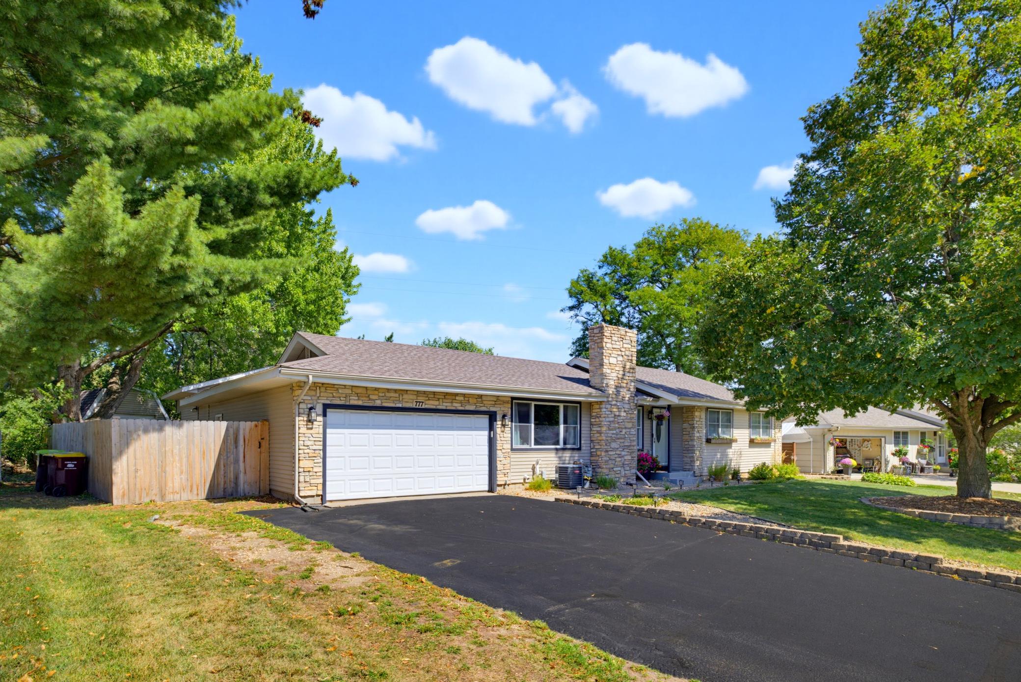View of Residential at 777 Mohican Lane, Mendota Heights MN 55120, Mendota Heights (37 of 49) - Mike Wilen | Minnesota Team Real Estate