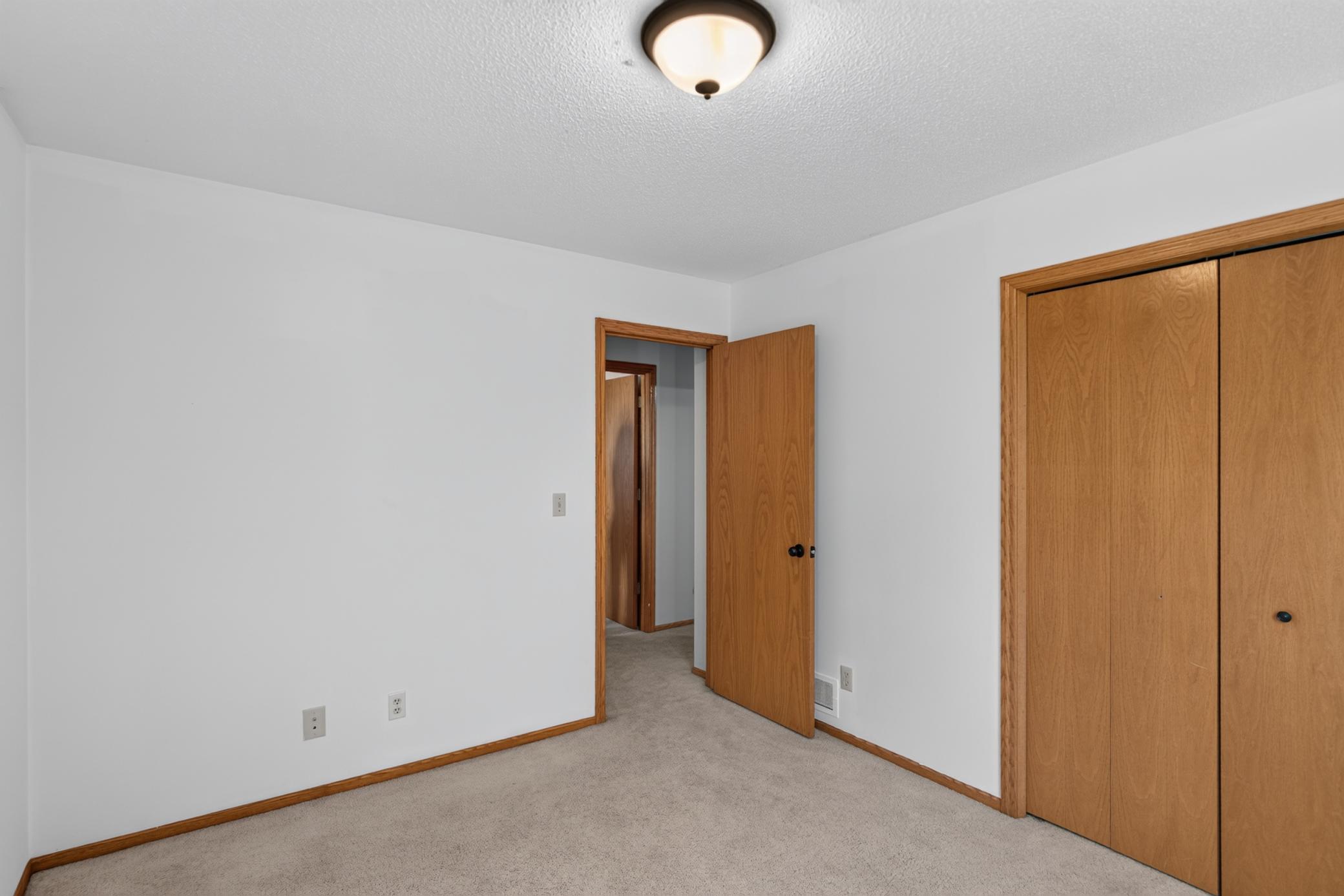View of Residential at 9023 Nantwick Ridge, Brooklyn Park MN 55443, Brooklyn Park (16 of 33) - Mike Wilen | Minnesota Team Real Estate