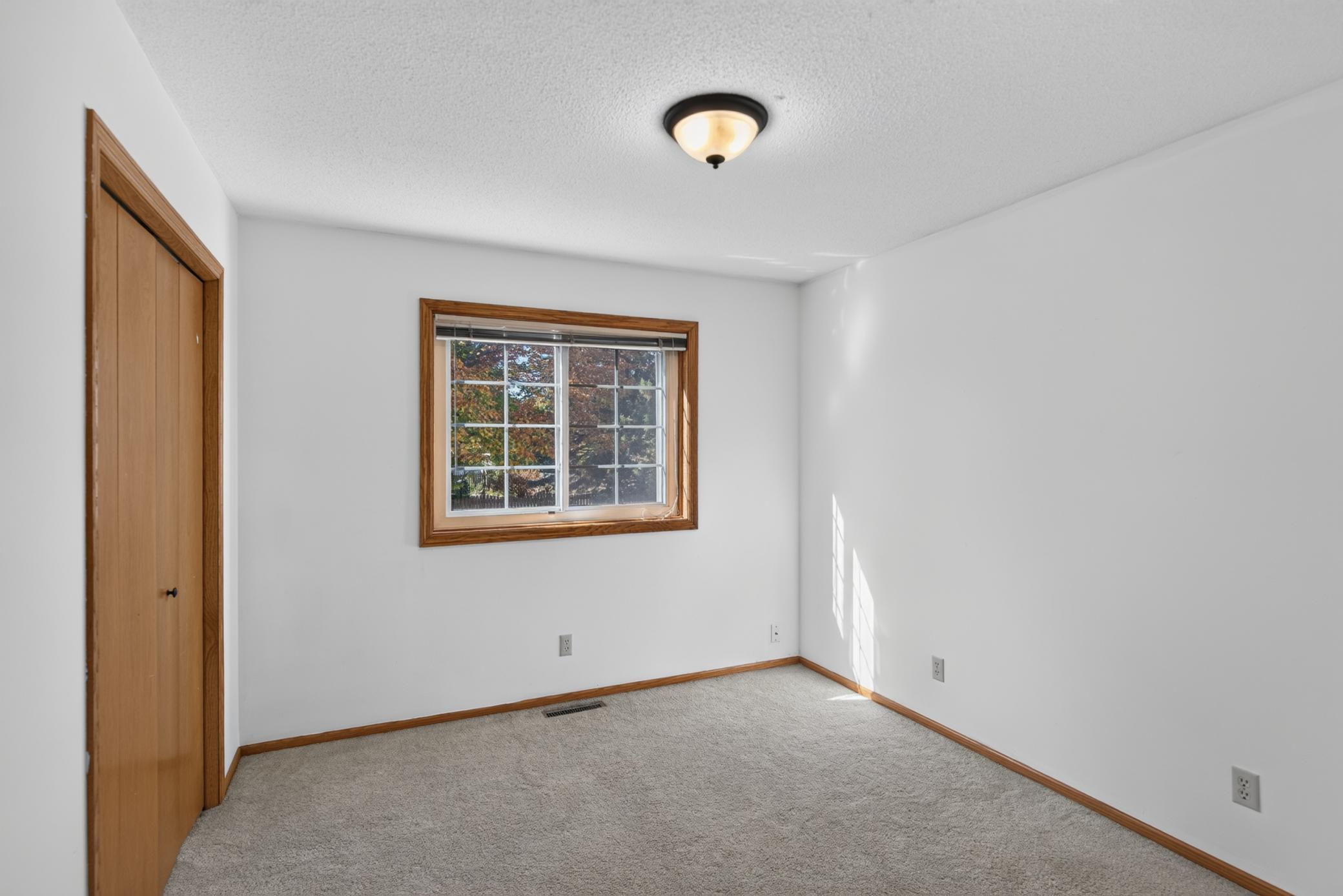 View of Residential at 9023 Nantwick Ridge, Brooklyn Park MN 55443, Brooklyn Park (15 of 33) - Mike Wilen | Minnesota Team Real Estate