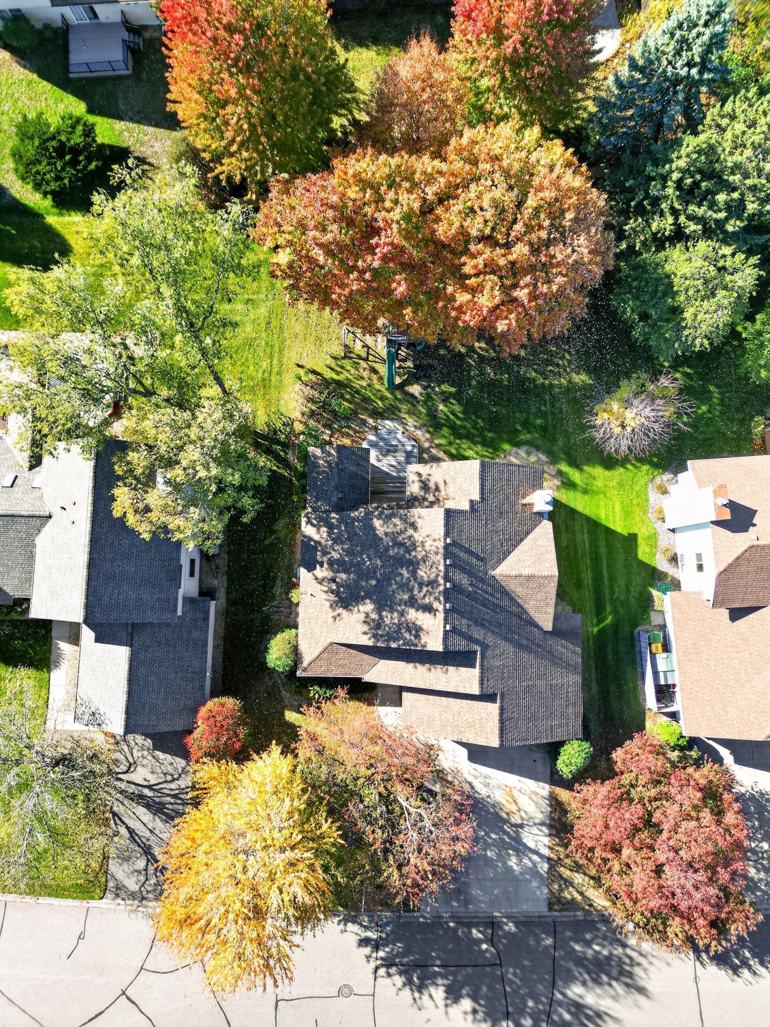 View of Residential at 9023 Nantwick Ridge, Brooklyn Park MN 55443, Brooklyn Park (32 of 33) - Mike Wilen | Minnesota Team Real Estate