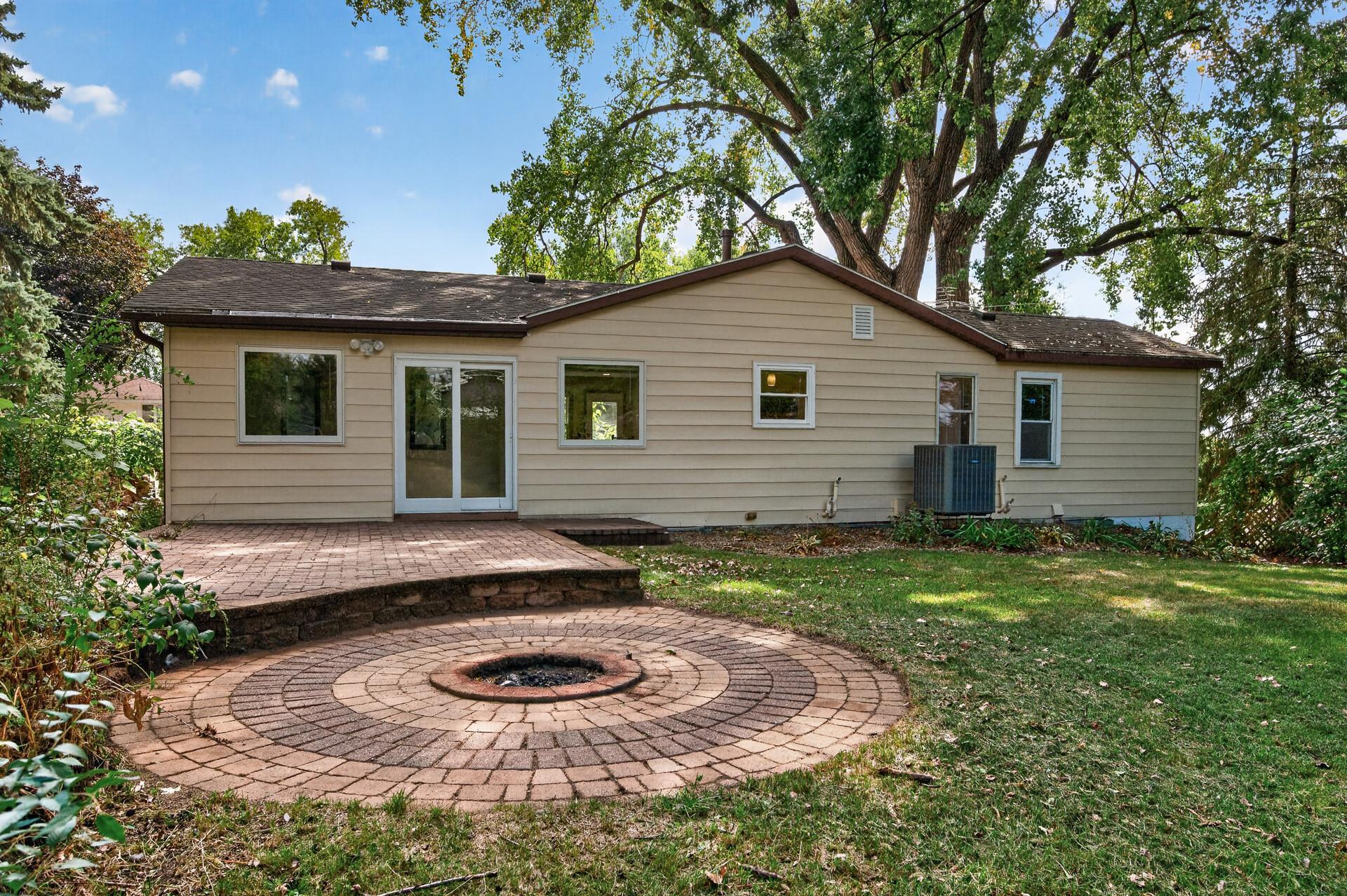View of Residential at 651 46 1/2 Avenue, Columbia Heights MN 55421, Columbia Heights (14 of 15) - Mike Wilen | Minnesota Team Real Estate