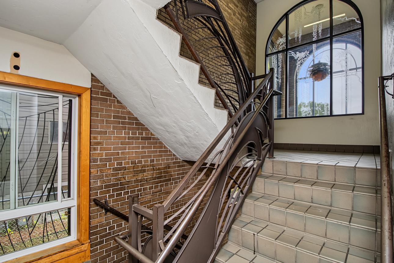 View of Residential at 2525 3rd Avenue #206, Minneapolis MN 55404, Minneapolis (2 of 21) - Mike Wilen | Minnesota Team Real Estate