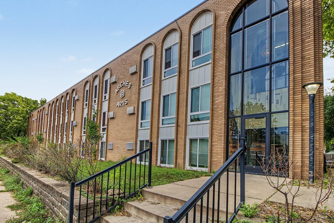 View of (CC) Low Rise (3- Levels) at 2525 3rd Avenue, Minneapolis - Mike Wilen | Minnesota Team Real Estate